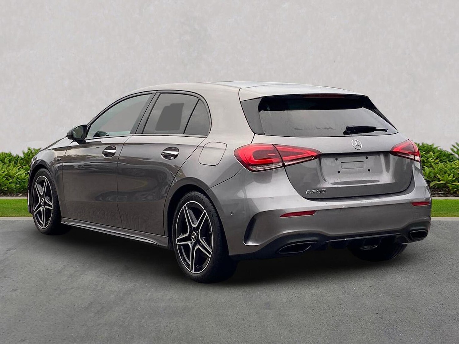 Used Mercedes-Benz A-Class 2021 for sale - 76650255: Photo 2