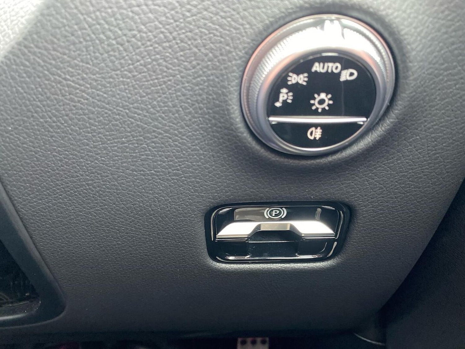 Used Mercedes-Benz GLC 2024 for sale - 76369149: Photo 22