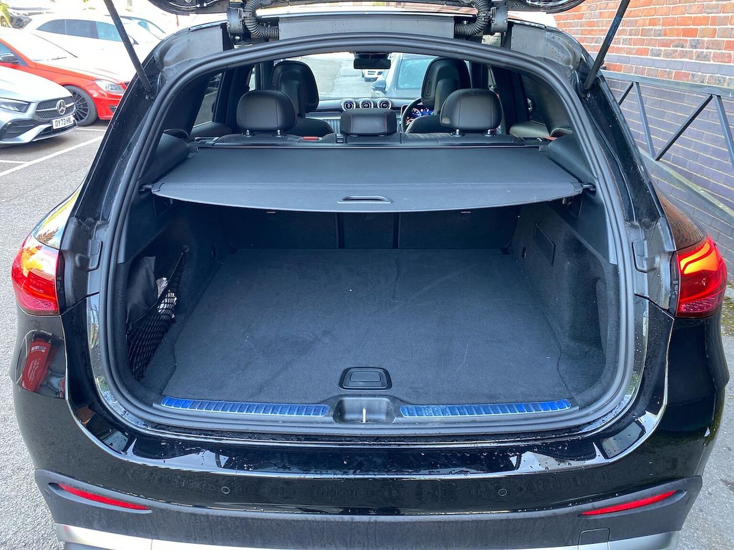 Used Mercedes-Benz GLC 2024 for sale - 76115484: Photo 17