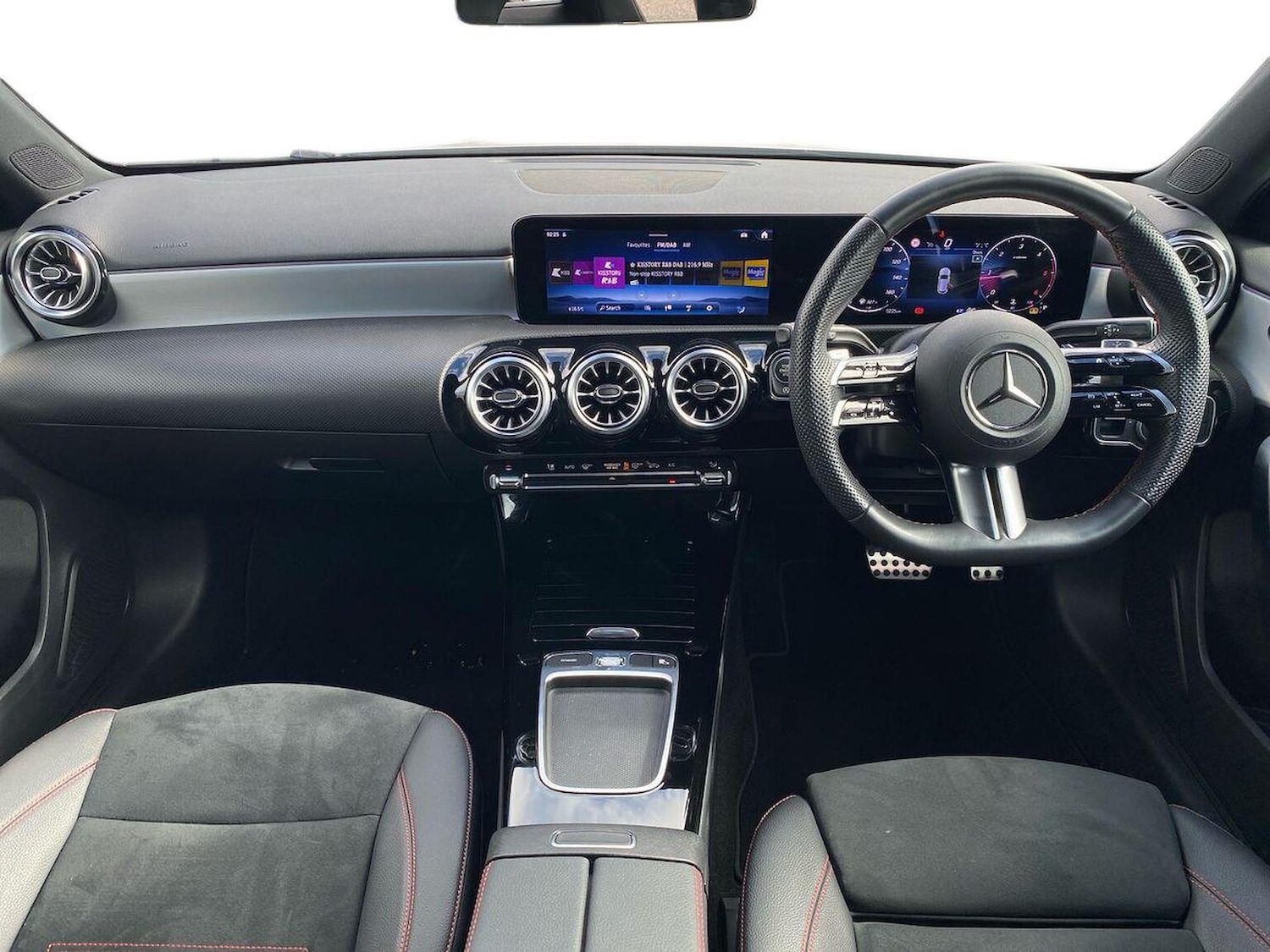 Used Mercedes-Benz A-Class 2023 for sale - 75994912: Photo 8