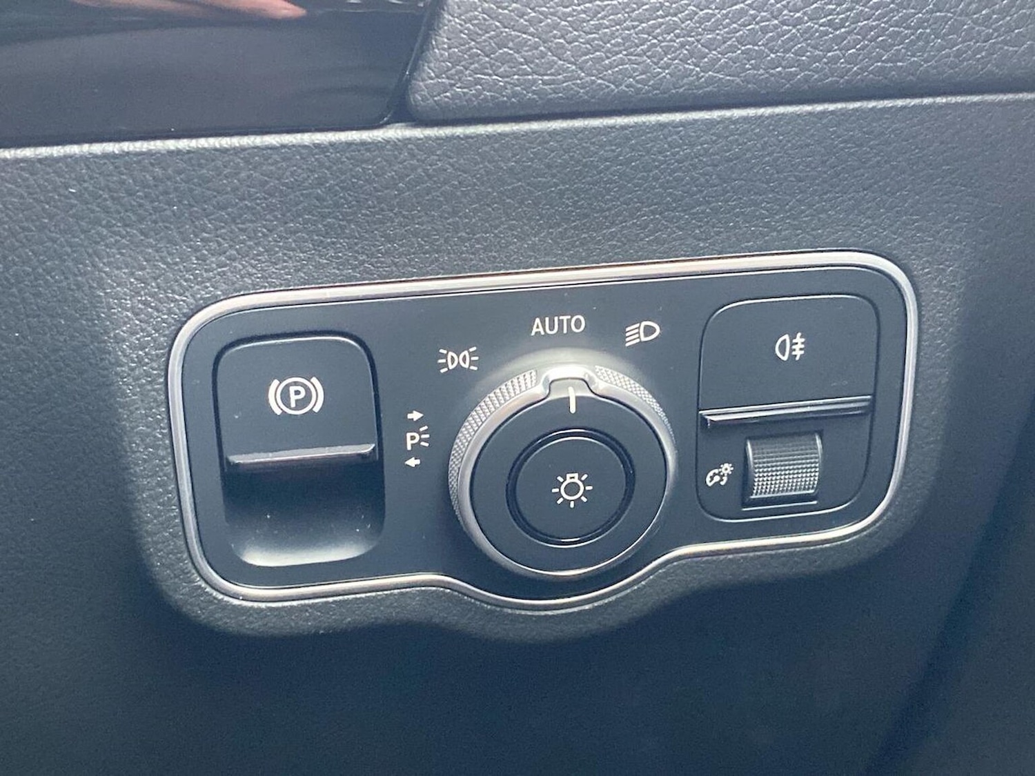 Used Mercedes-Benz EQA 2021 for sale - 76413955: Photo 22