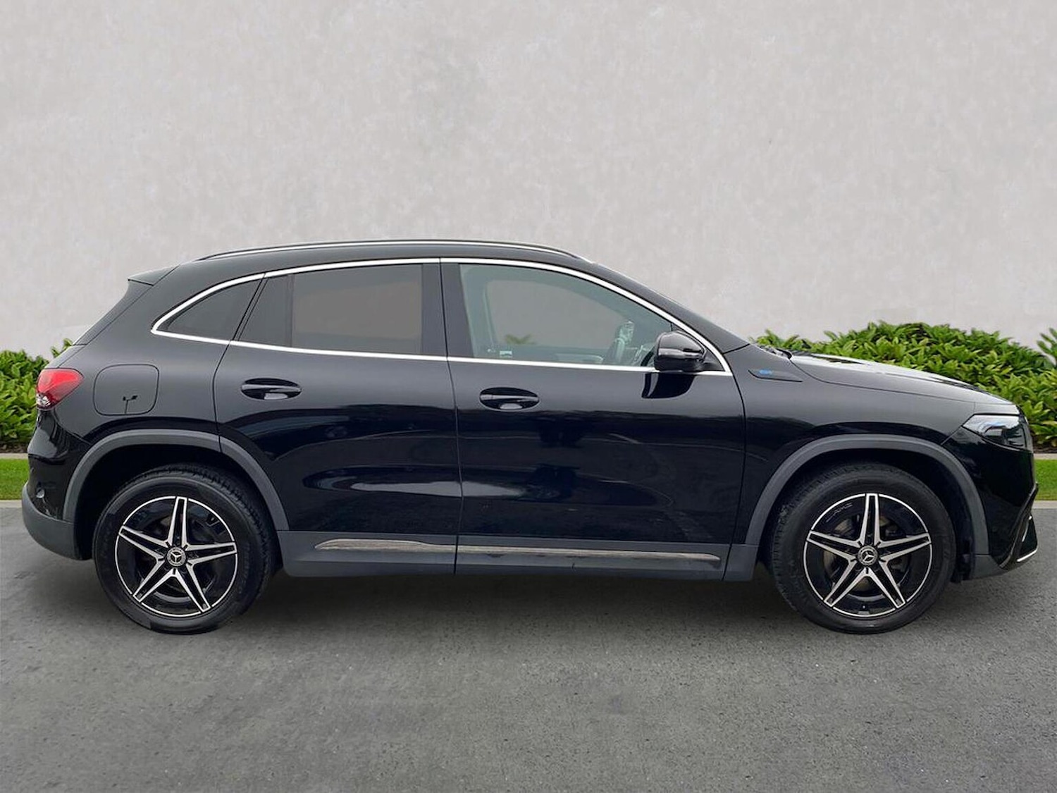 Used Mercedes-Benz EQA 2021 for sale - 76413955: Photo 3