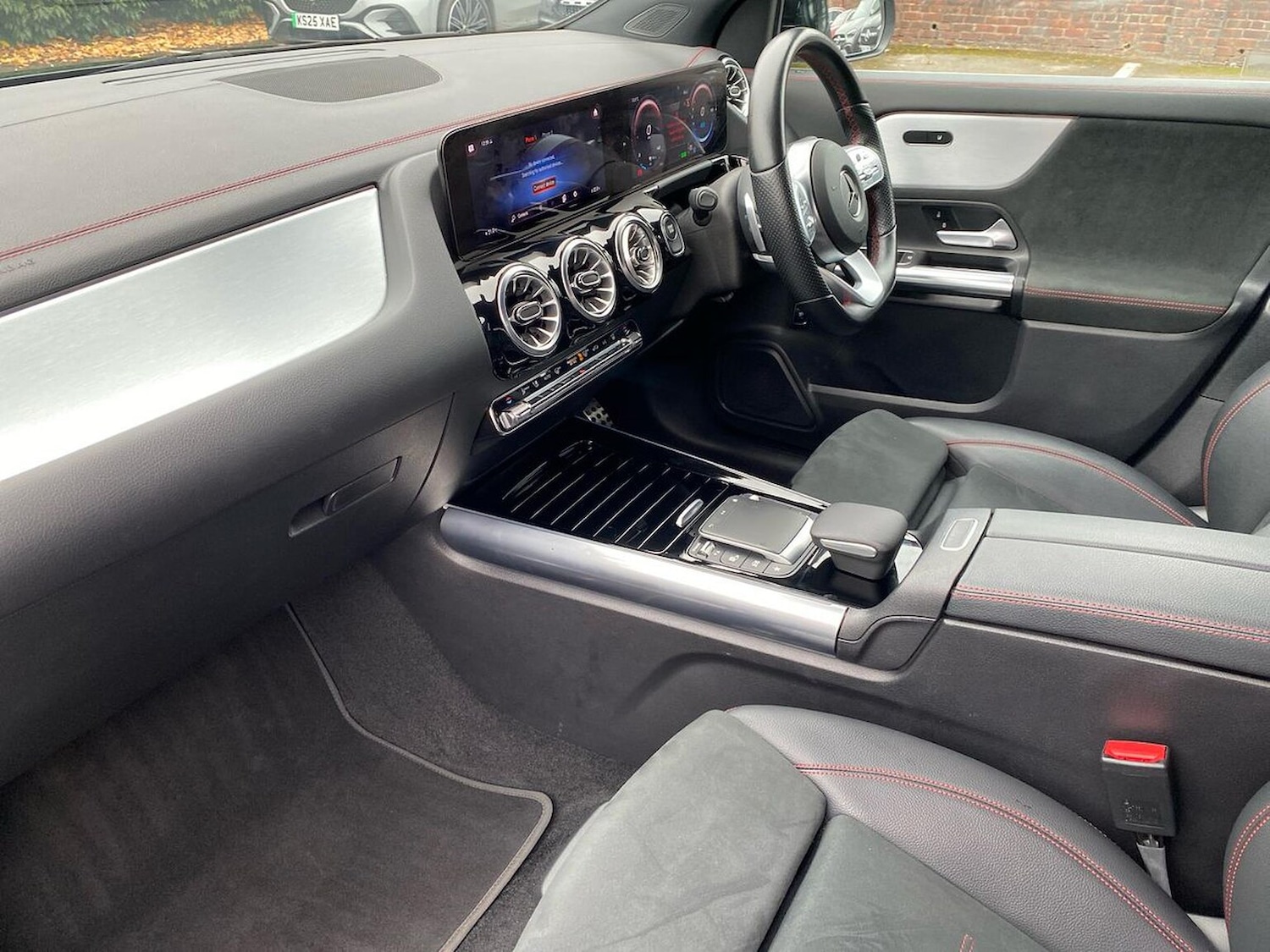 Used Mercedes-Benz EQA 2021 for sale - 76413955: Photo 7