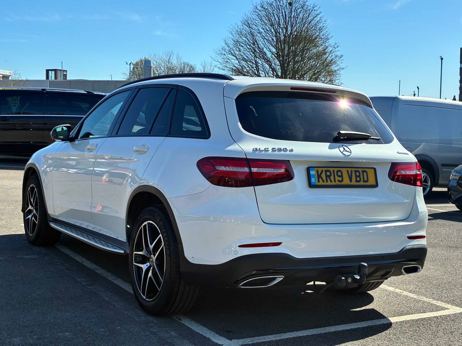 Used Mercedes-Benz GLC 2019 for sale - 78191609: Photo 2