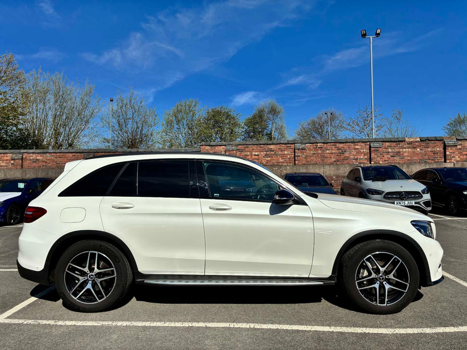 Used Mercedes-Benz GLC 2019 for sale - 78191609: Photo 3