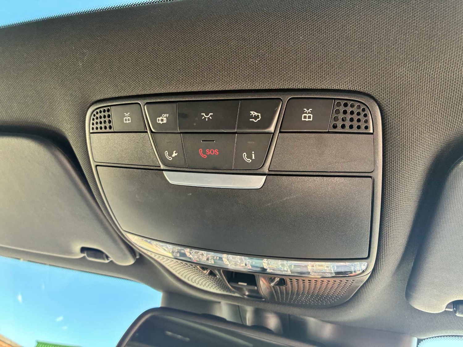 Used Mercedes-Benz GLC 2019 for sale - 78191609: Photo 40