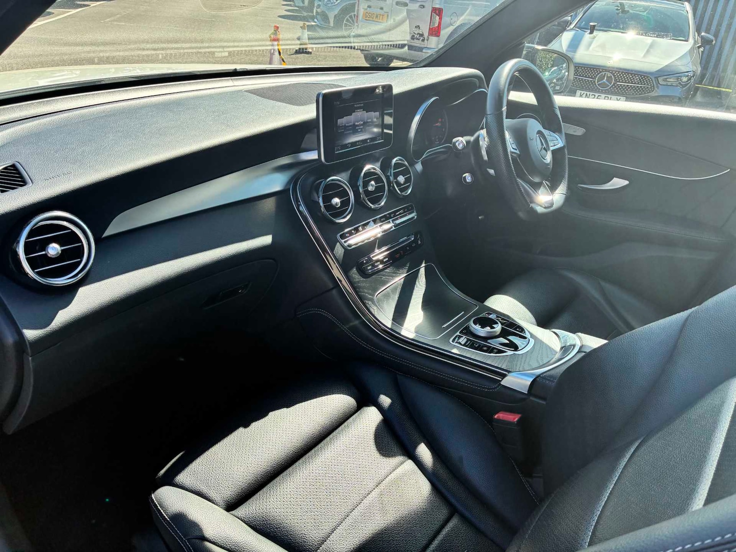 Used Mercedes-Benz GLC 2019 for sale - 78191609: Photo 7