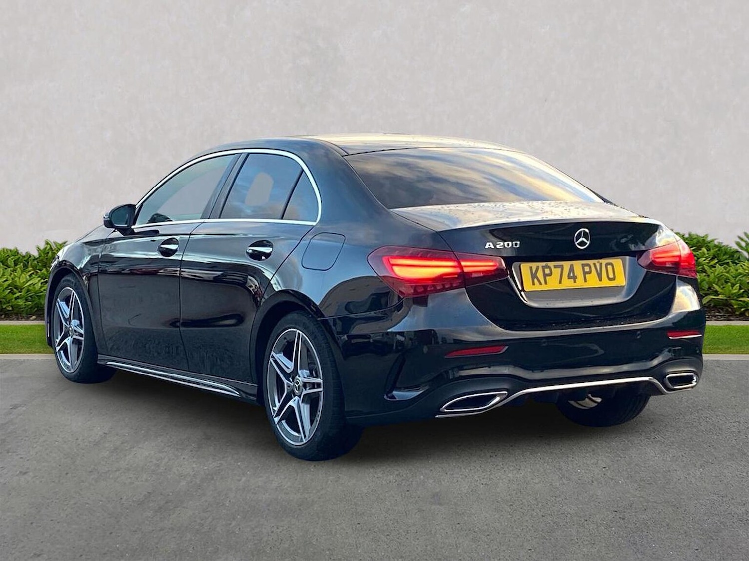 Used Mercedes-Benz A-Class 2024 for sale - 76758897: Photo 2