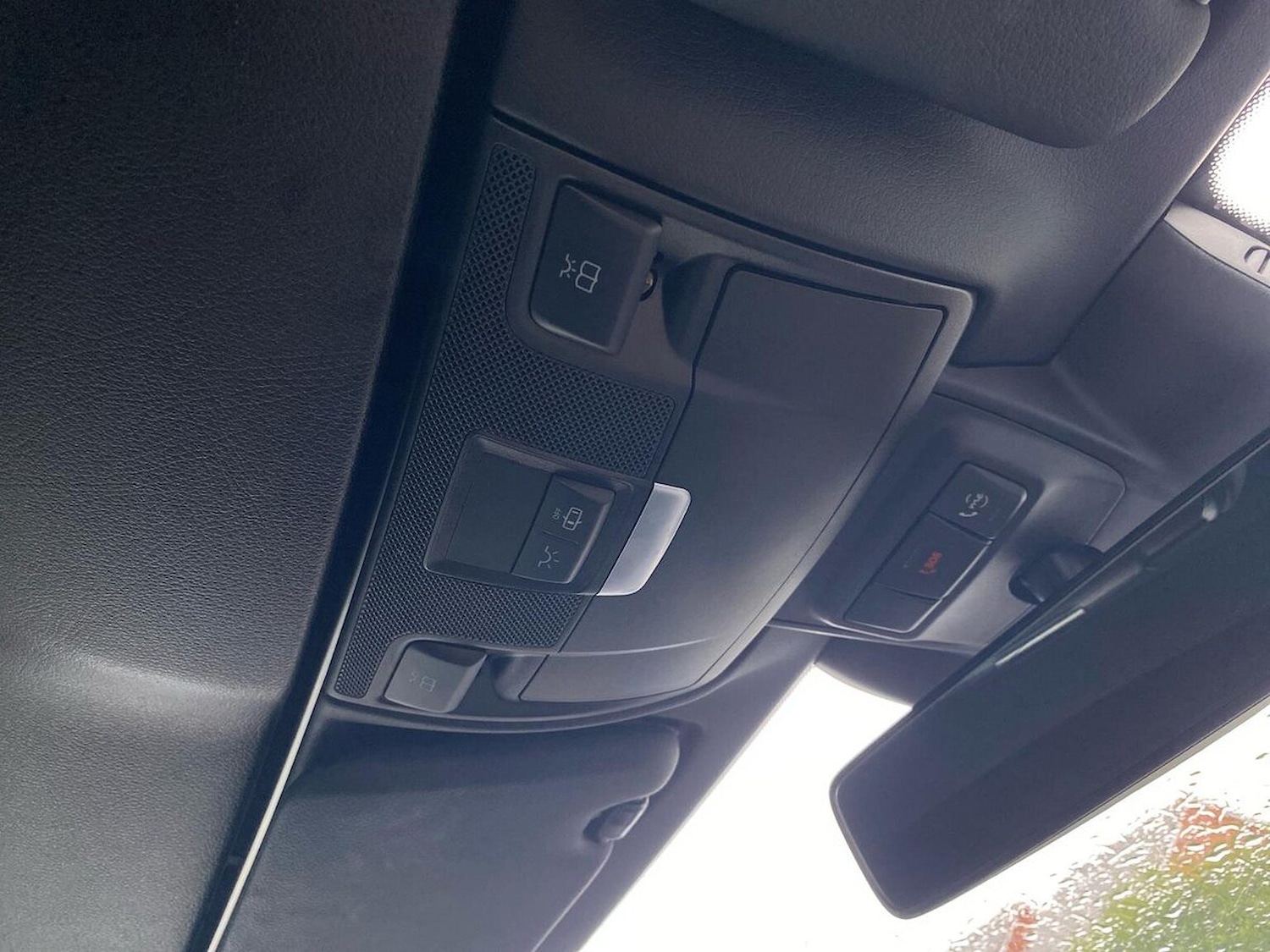 Used Mercedes-Benz C Class 2019 for sale - 76758893: Photo 14