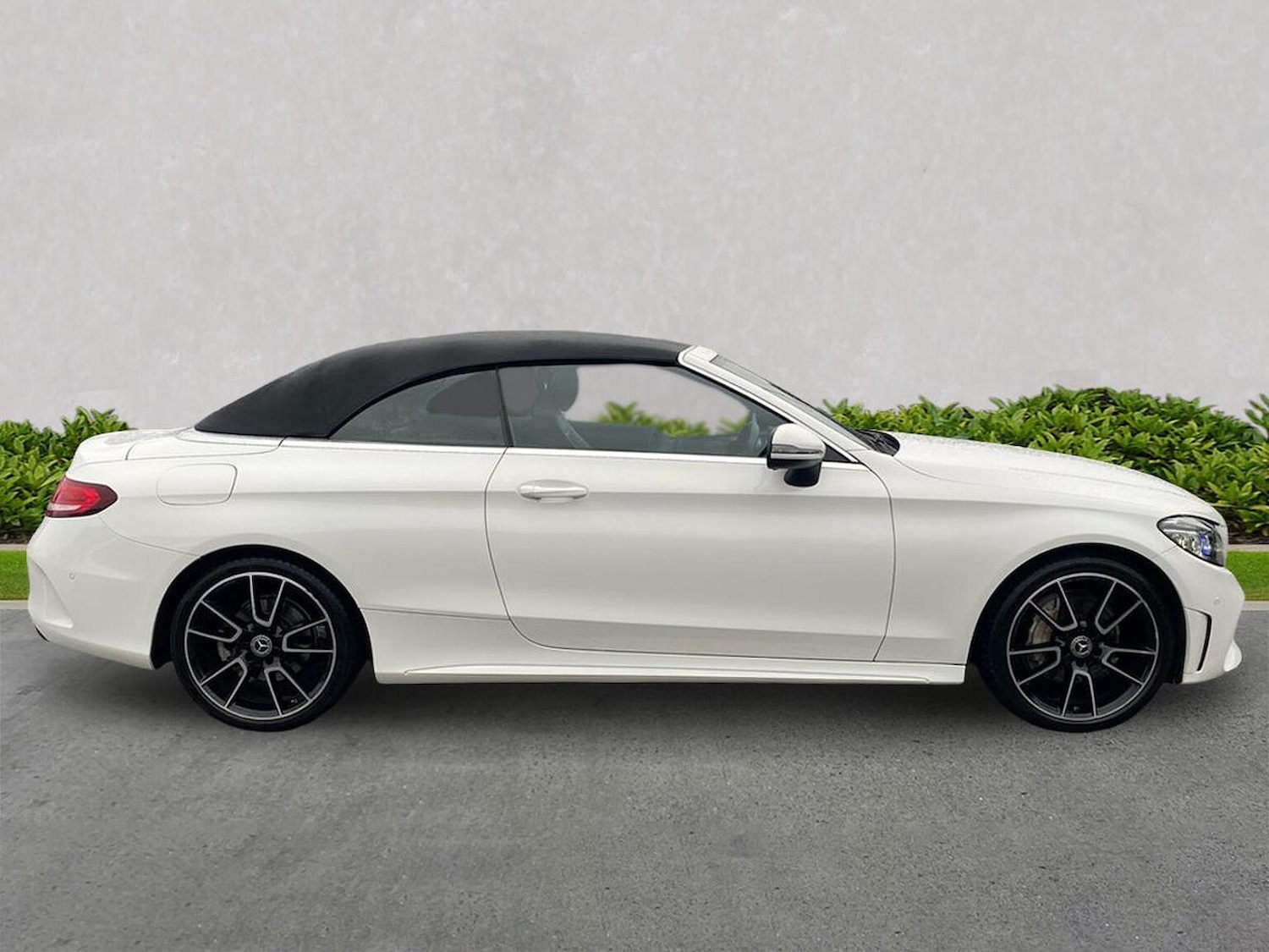 Used Mercedes-Benz C Class 2019 for sale - 76758893: Photo 3