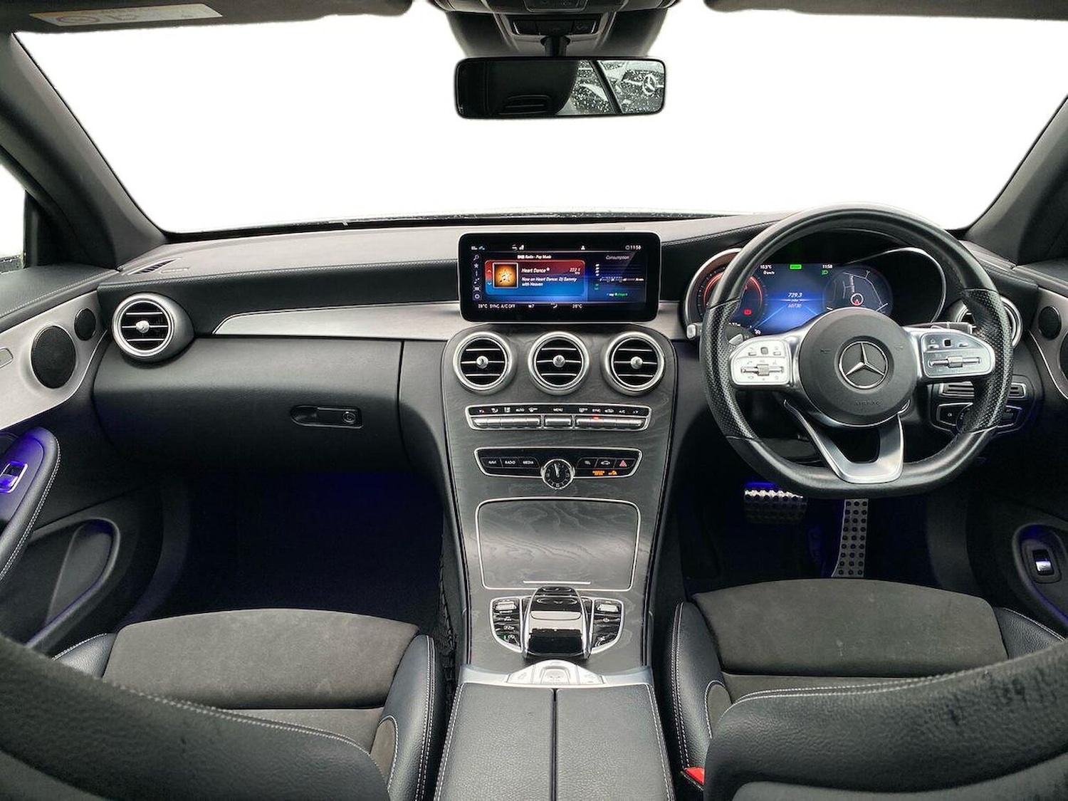 Used Mercedes-Benz C Class 2019 for sale - 76758893: Photo 8