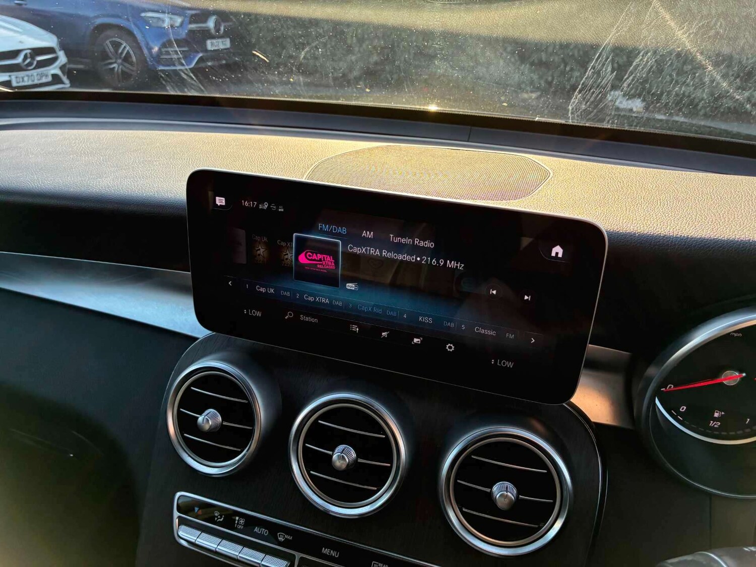 Used Mercedes-Benz GLC 2020 for sale - 78192223: Photo 36