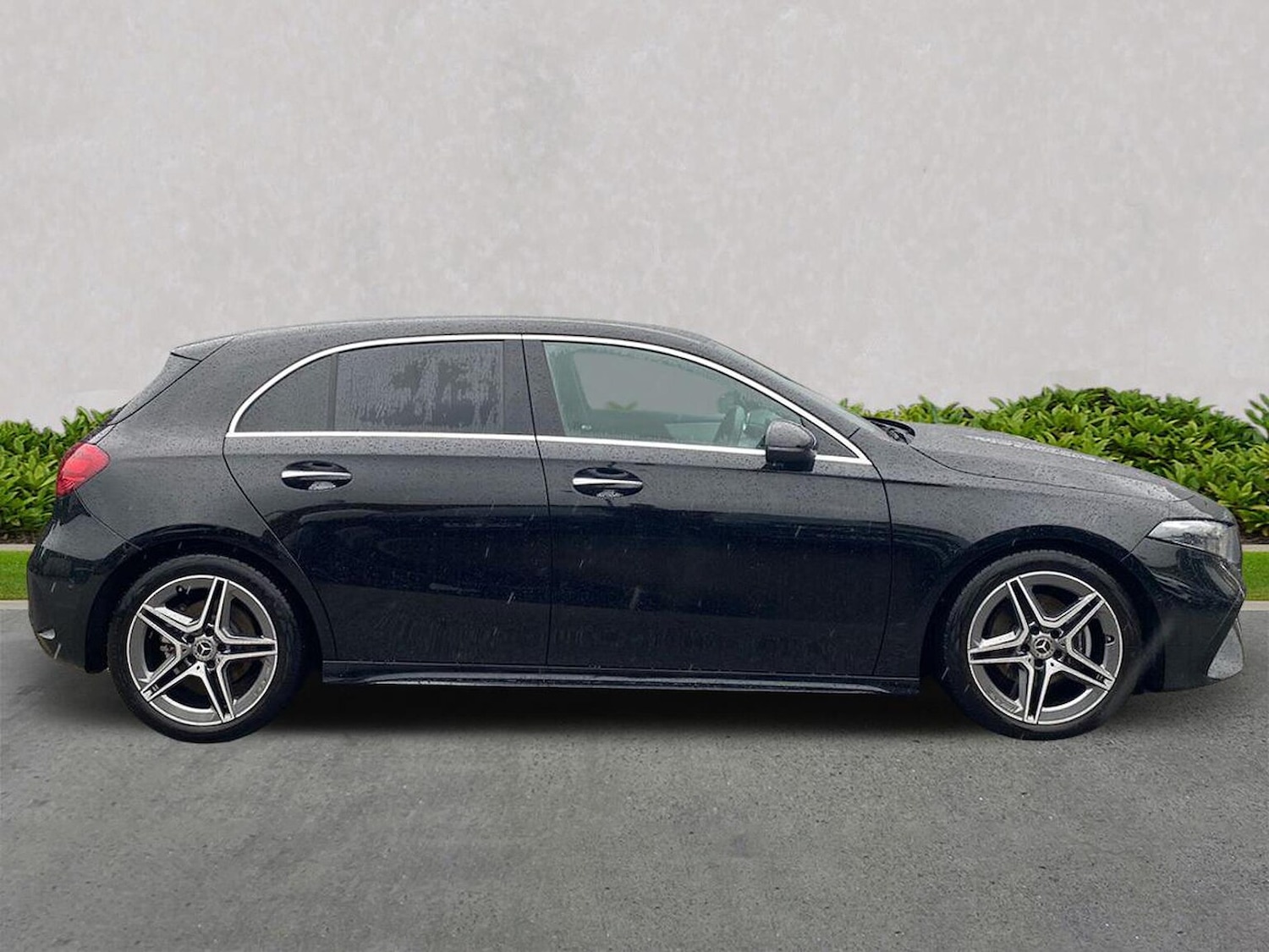 Used Mercedes-Benz A-Class 2023 for sale - 76170709: Photo 2
