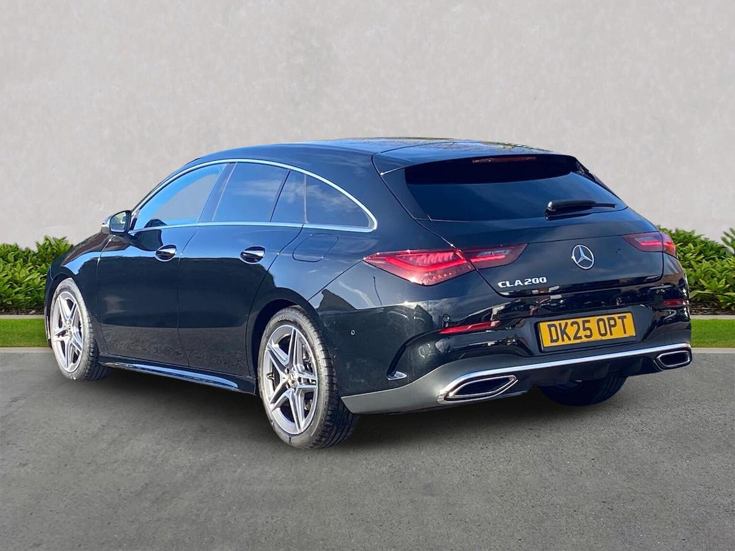 Used Mercedes-Benz CLA 2025 for sale - 76905052: Photo 2