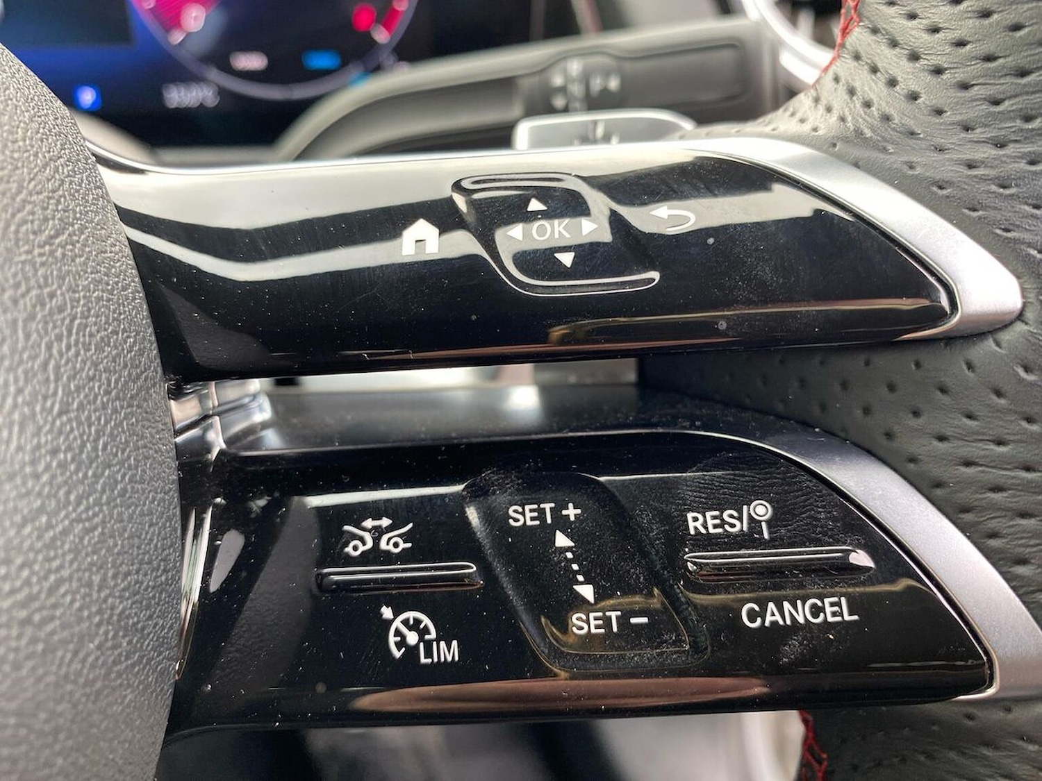 Used Mercedes-Benz GLB 2024 for sale - 76497283: Photo 27