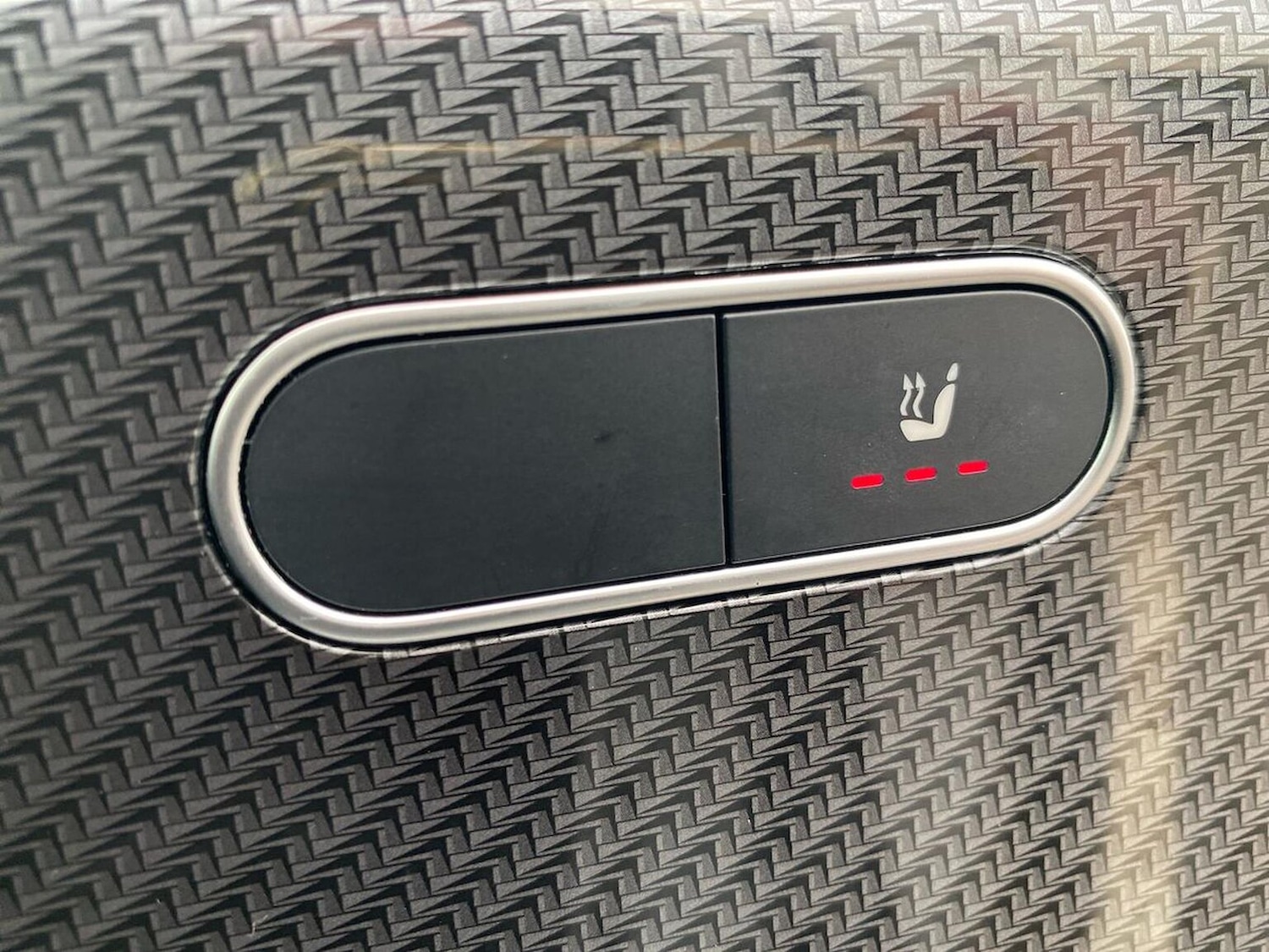 Used Mercedes-Benz GLB 2024 for sale - 76497283: Photo 30