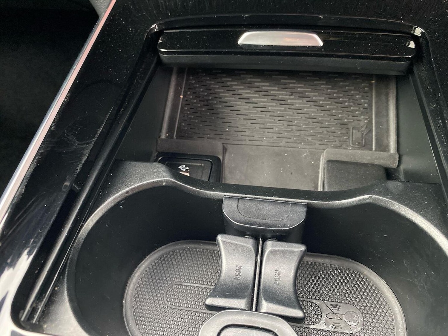 Used Mercedes-Benz GLB 2024 for sale - 76497283: Photo 32