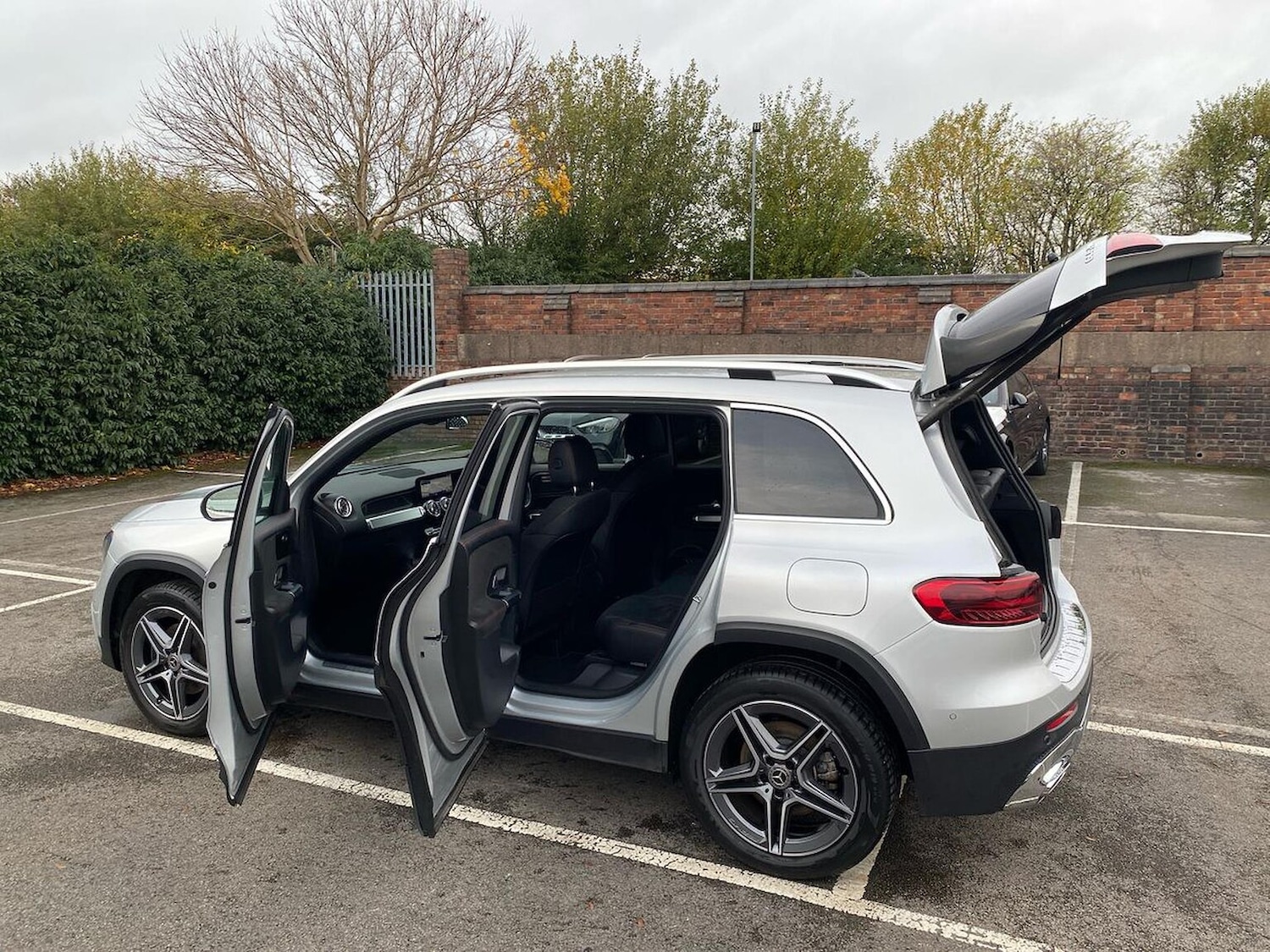 Used Mercedes-Benz GLB 2024 for sale - 76497283: Photo 40