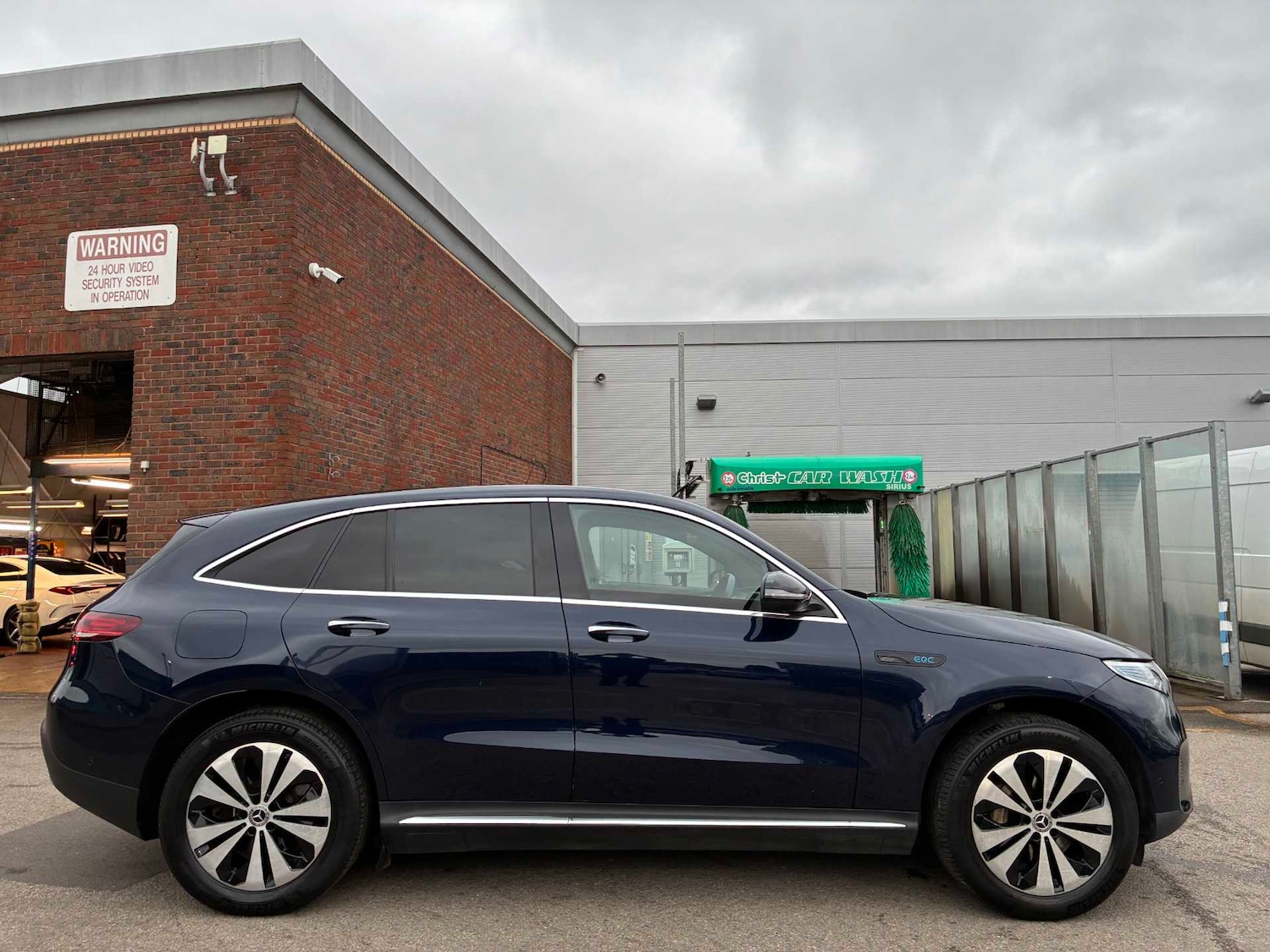 Used Mercedes-Benz EQC 2022 for sale - 78191205: Photo 4