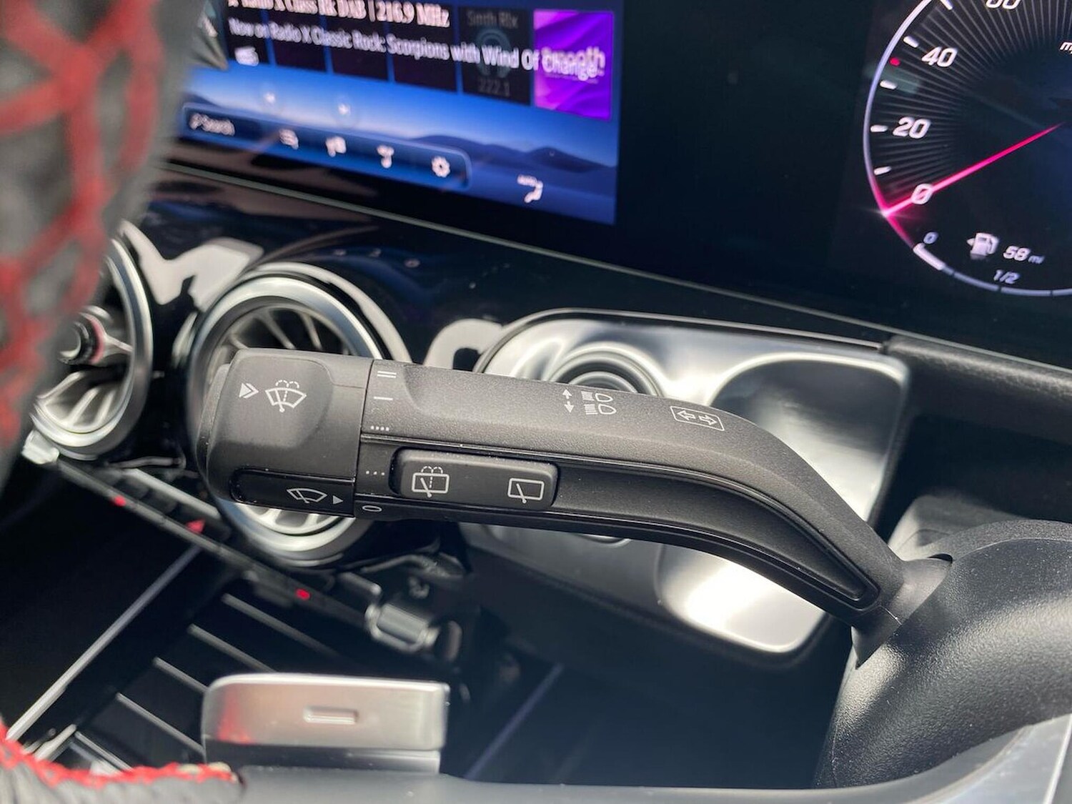 Used Mercedes-Benz GLB 2025 for sale - 76599357: Photo 28