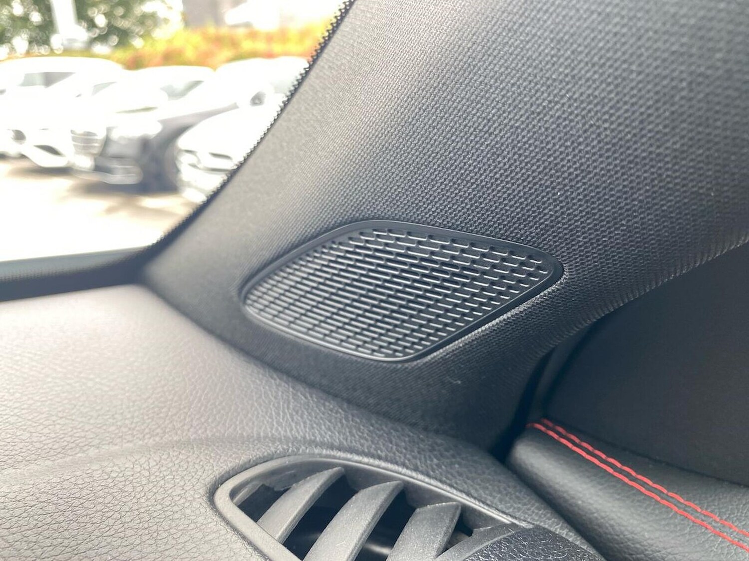 Used Mercedes-Benz GLB 2025 for sale - 76599357: Photo 31