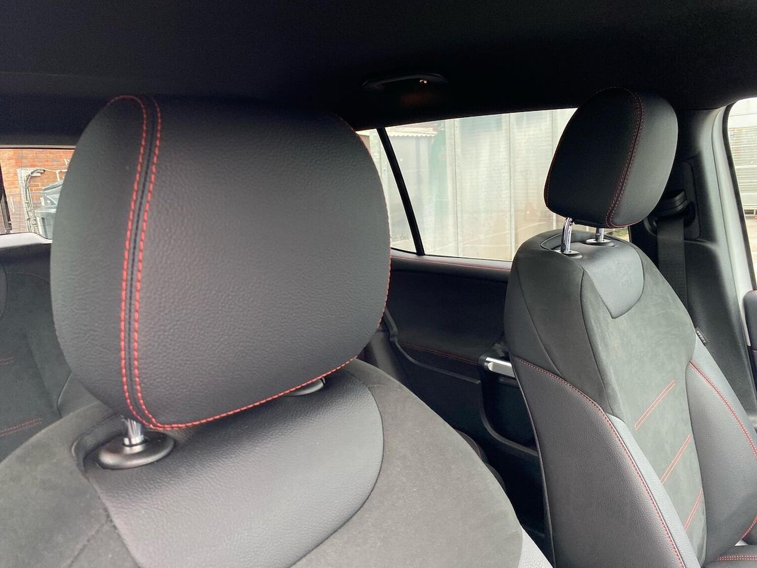 Used Mercedes-Benz GLB 2025 for sale - 76599357: Photo 39