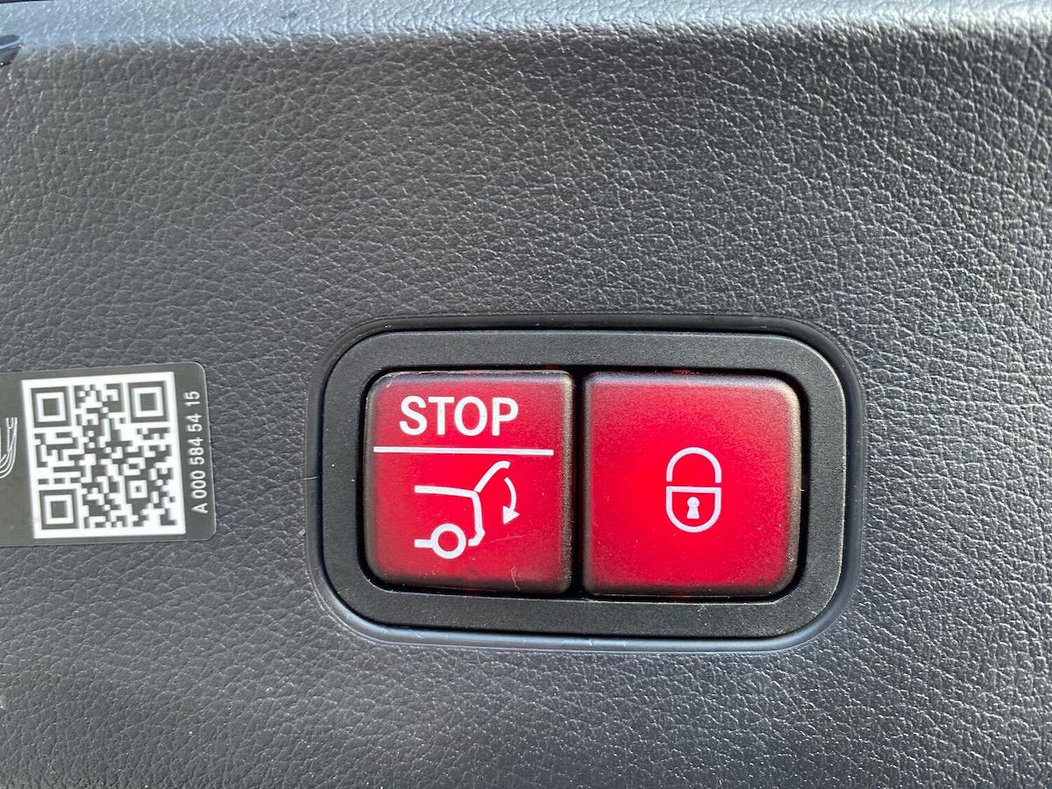 Used Mercedes-Benz GLC 2024 for sale - 76070252: Photo 35