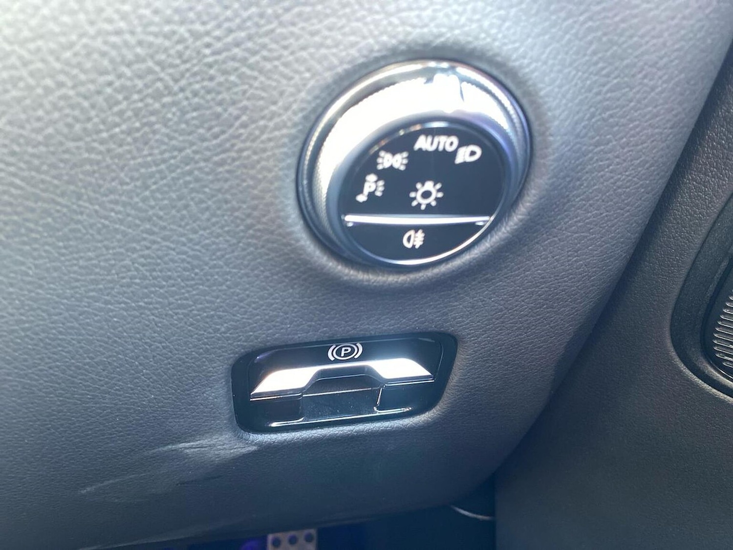 Used Mercedes-Benz GLC 2023 for sale - 76403444: Photo 22