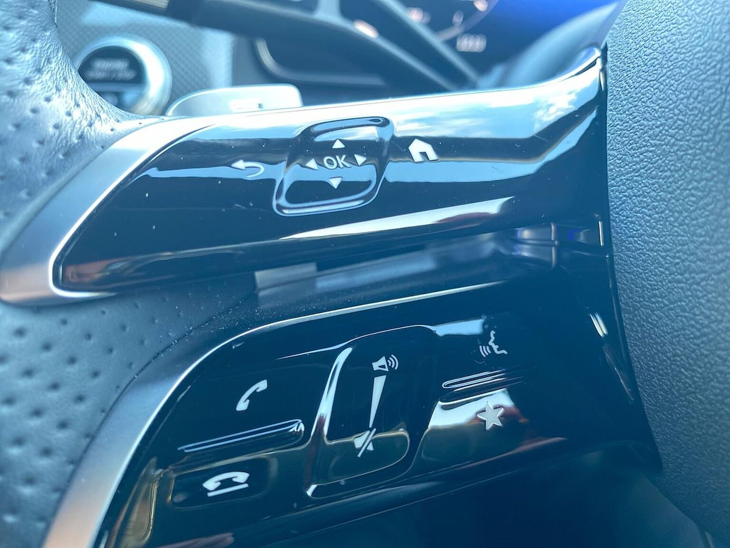 Used Mercedes-Benz GLC 2023 for sale - 76403444: Photo 26