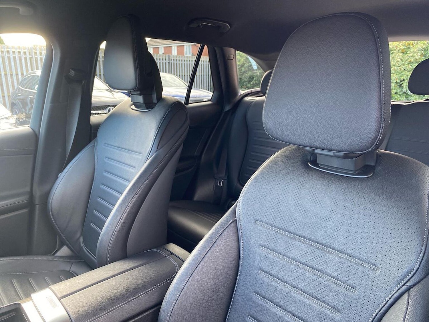 Used Mercedes-Benz GLC 2023 for sale - 76403444: Photo 39