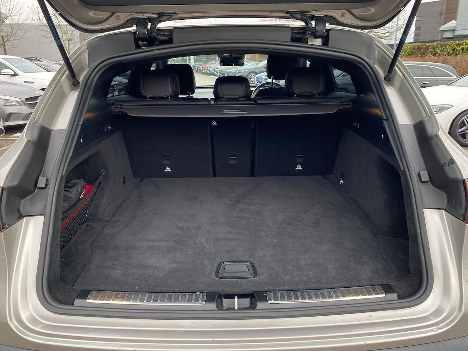 Used Mercedes-Benz EQC 2022 for sale - 77488440: Photo 17