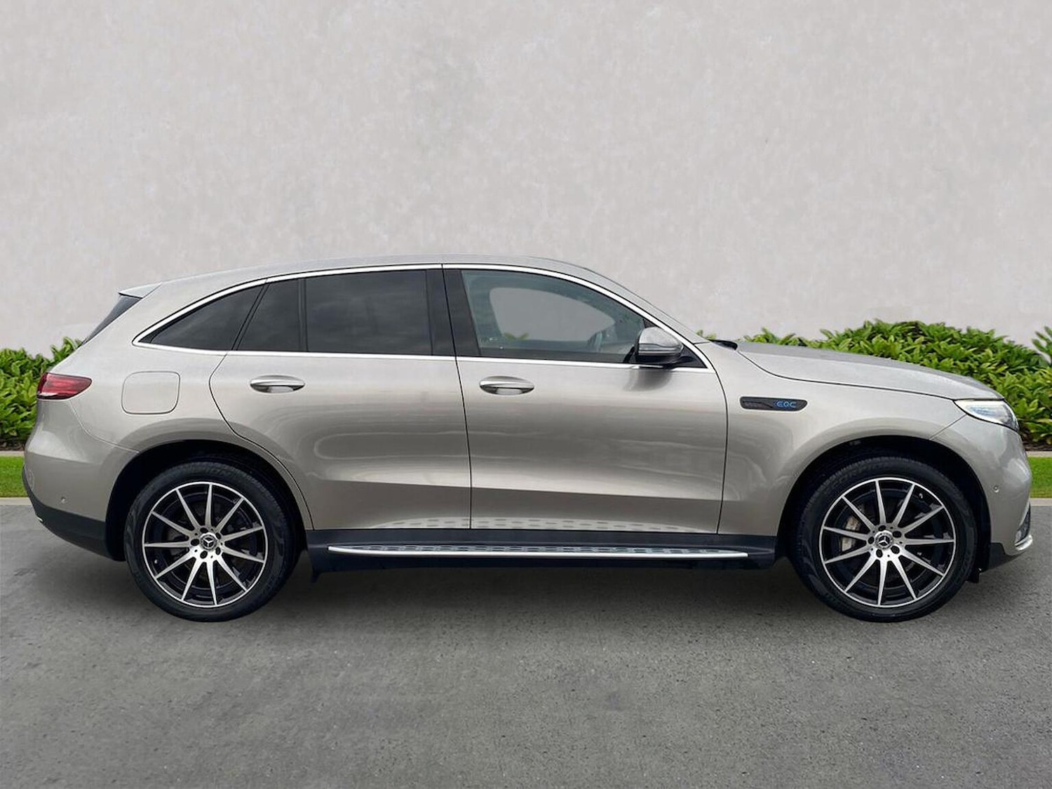 Used Mercedes-Benz EQC 2022 for sale - 77488440: Photo 3