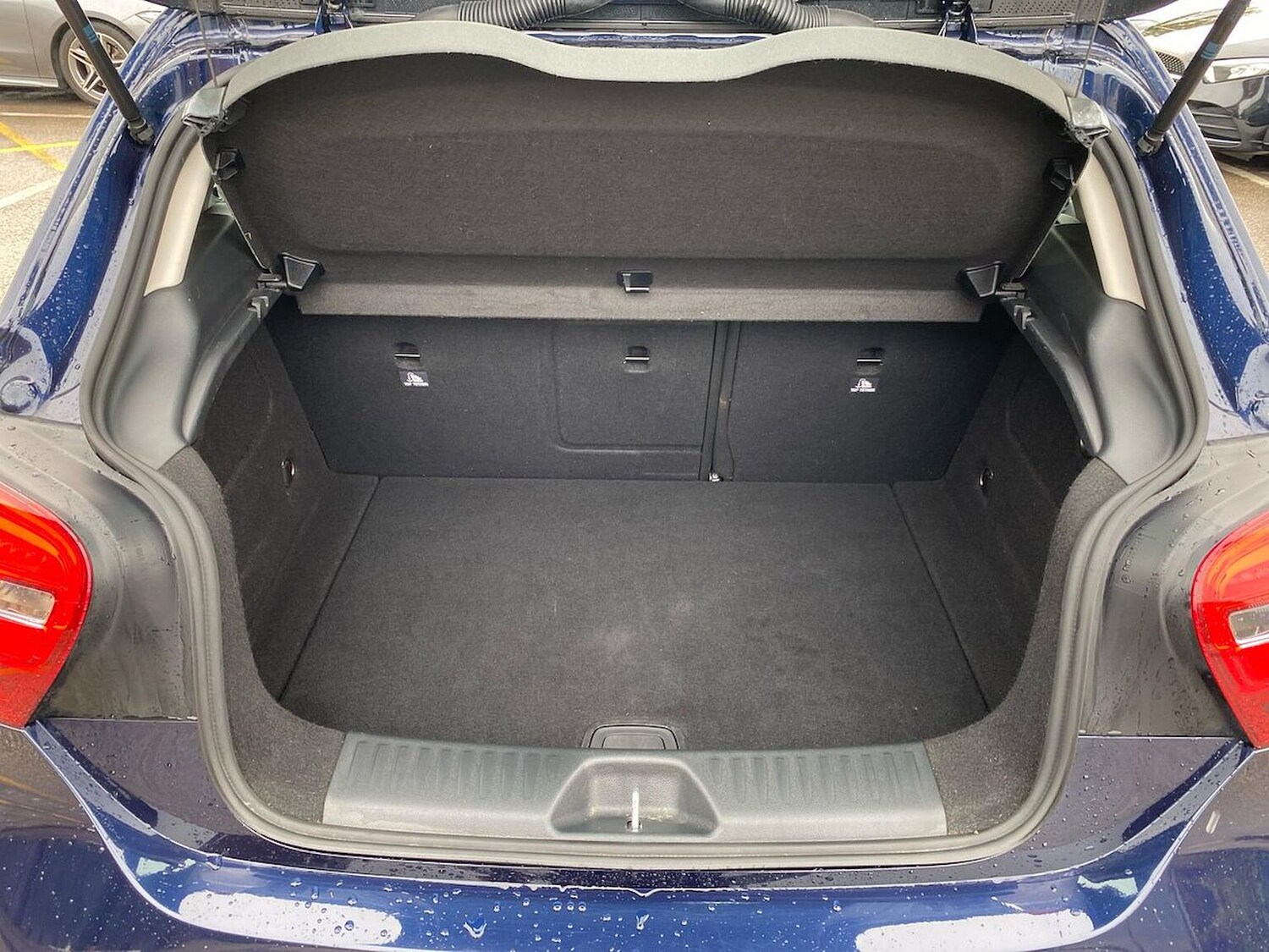 Used Mercedes-Benz A-Class 2017 for sale - 76662986: Photo 17