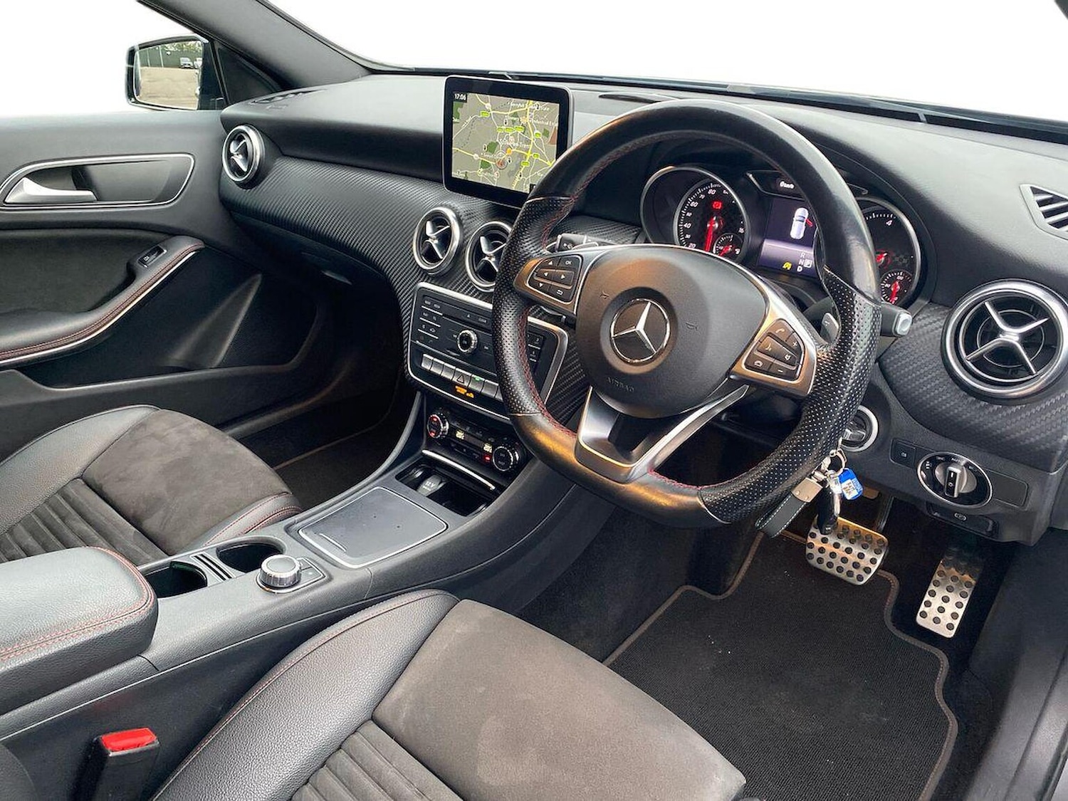 Used Mercedes-Benz A-Class 2017 for sale - 76363354: Photo 15