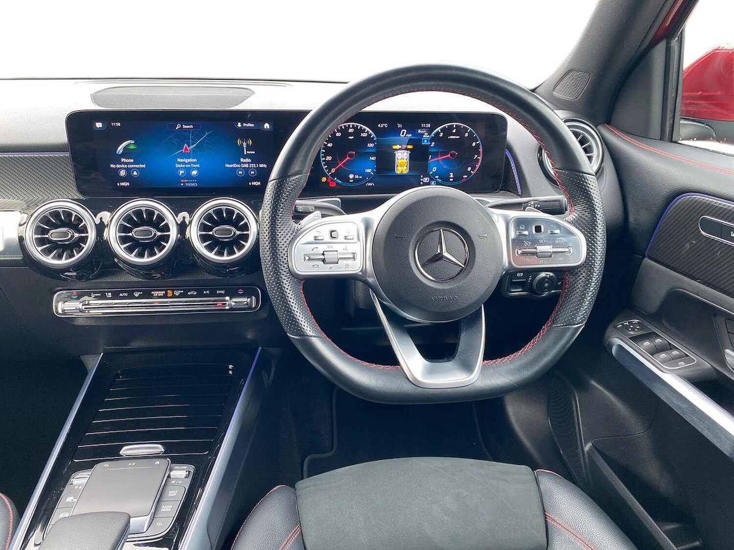 Used Mercedes-Benz GLB 2022 for sale - 77542447: Photo 9