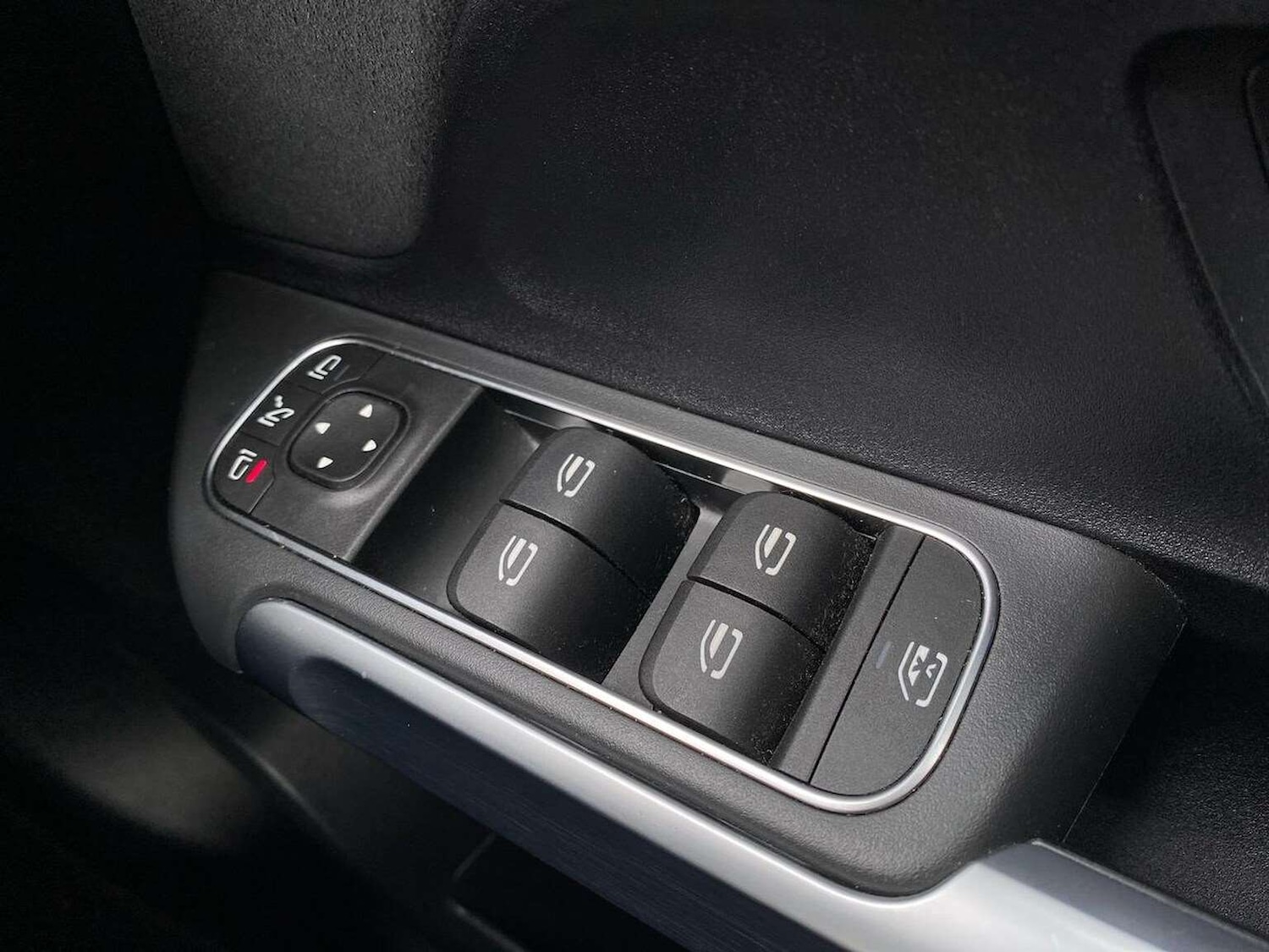 Used Mercedes-Benz GLB 2022 for sale - 77837050: Photo 21