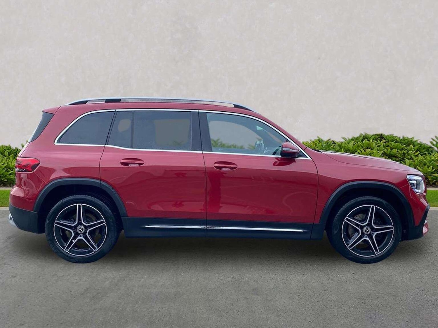 Used Mercedes-Benz GLB 2022 for sale - 77837050: Photo 3