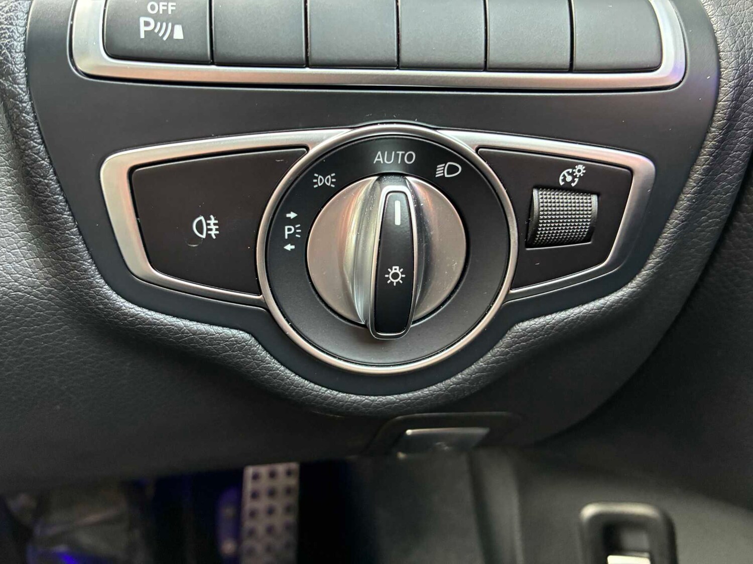 Used Mercedes-Benz C Class 2019 for sale - 78192986: Photo 28