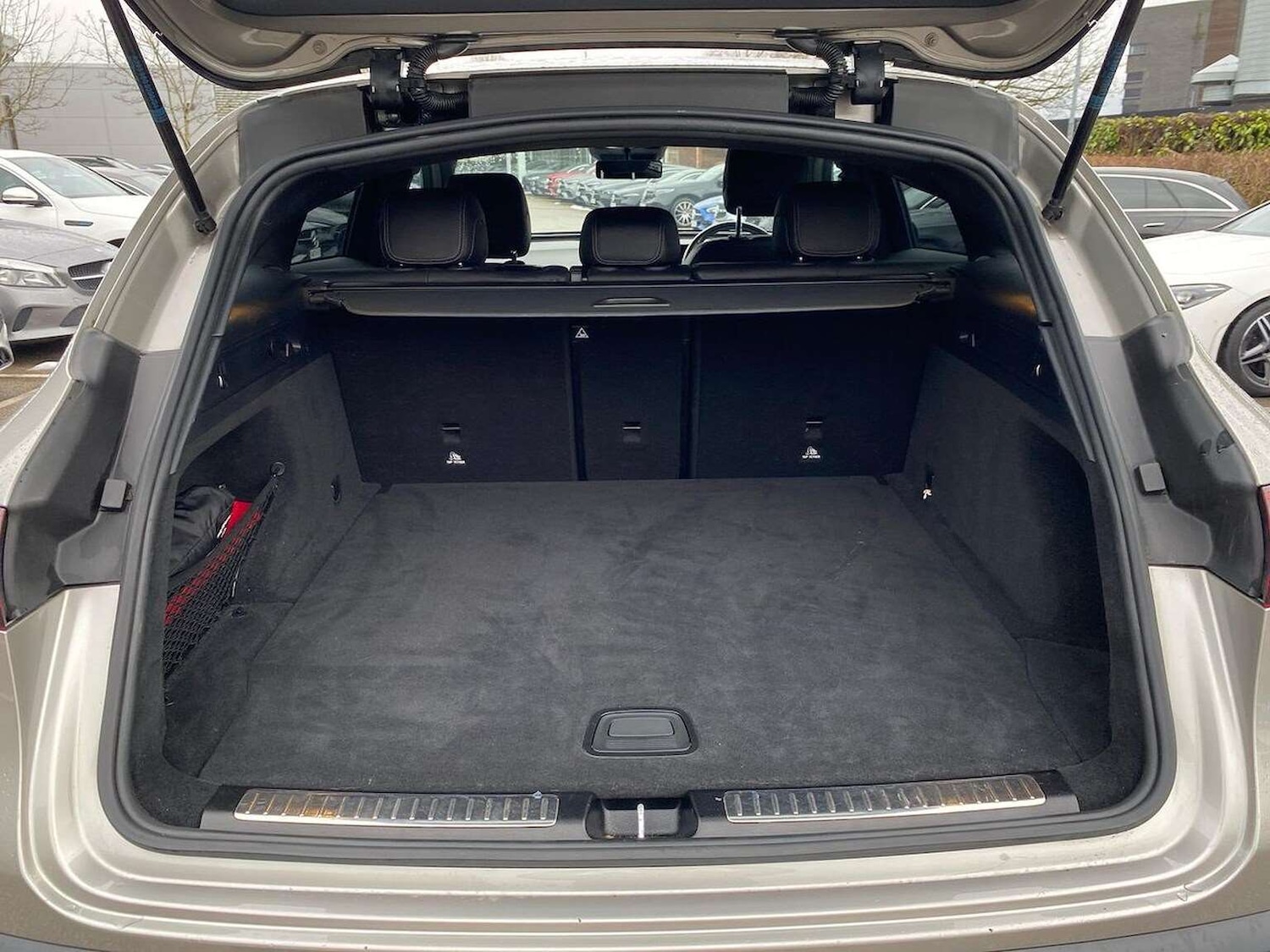 Used Mercedes-Benz EQC 2022 for sale - 77584650: Photo 17