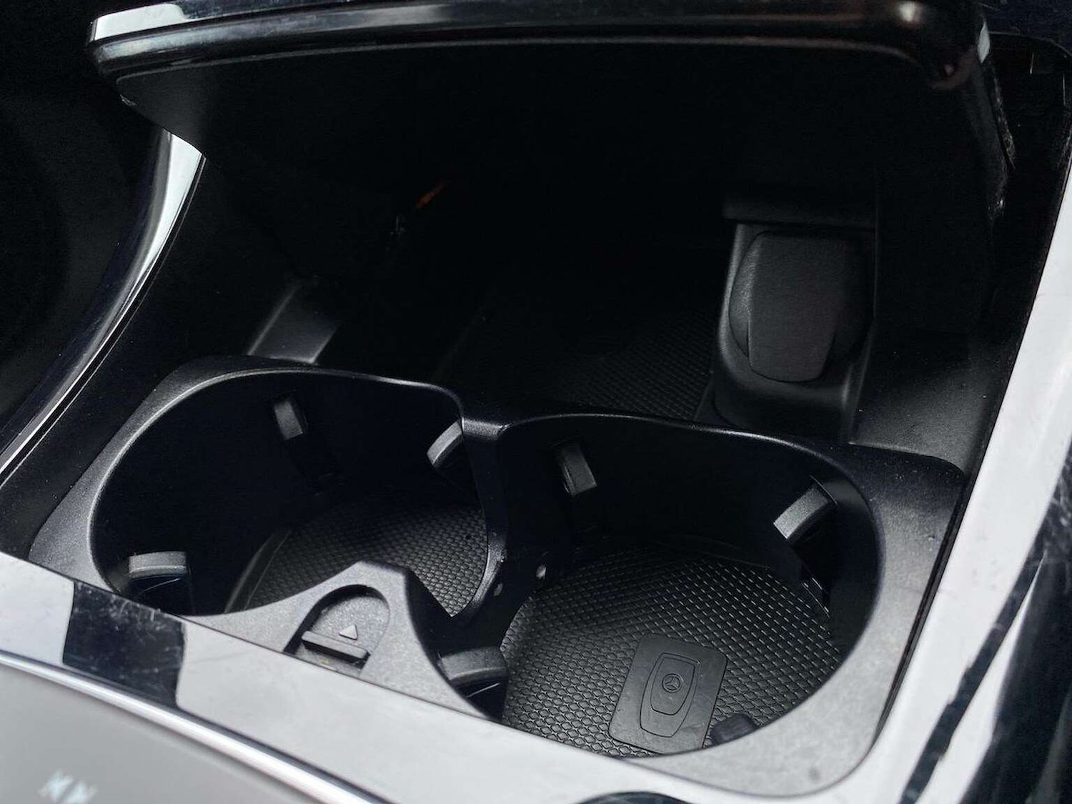 Used Mercedes-Benz EQC 2022 for sale - 77584650: Photo 32