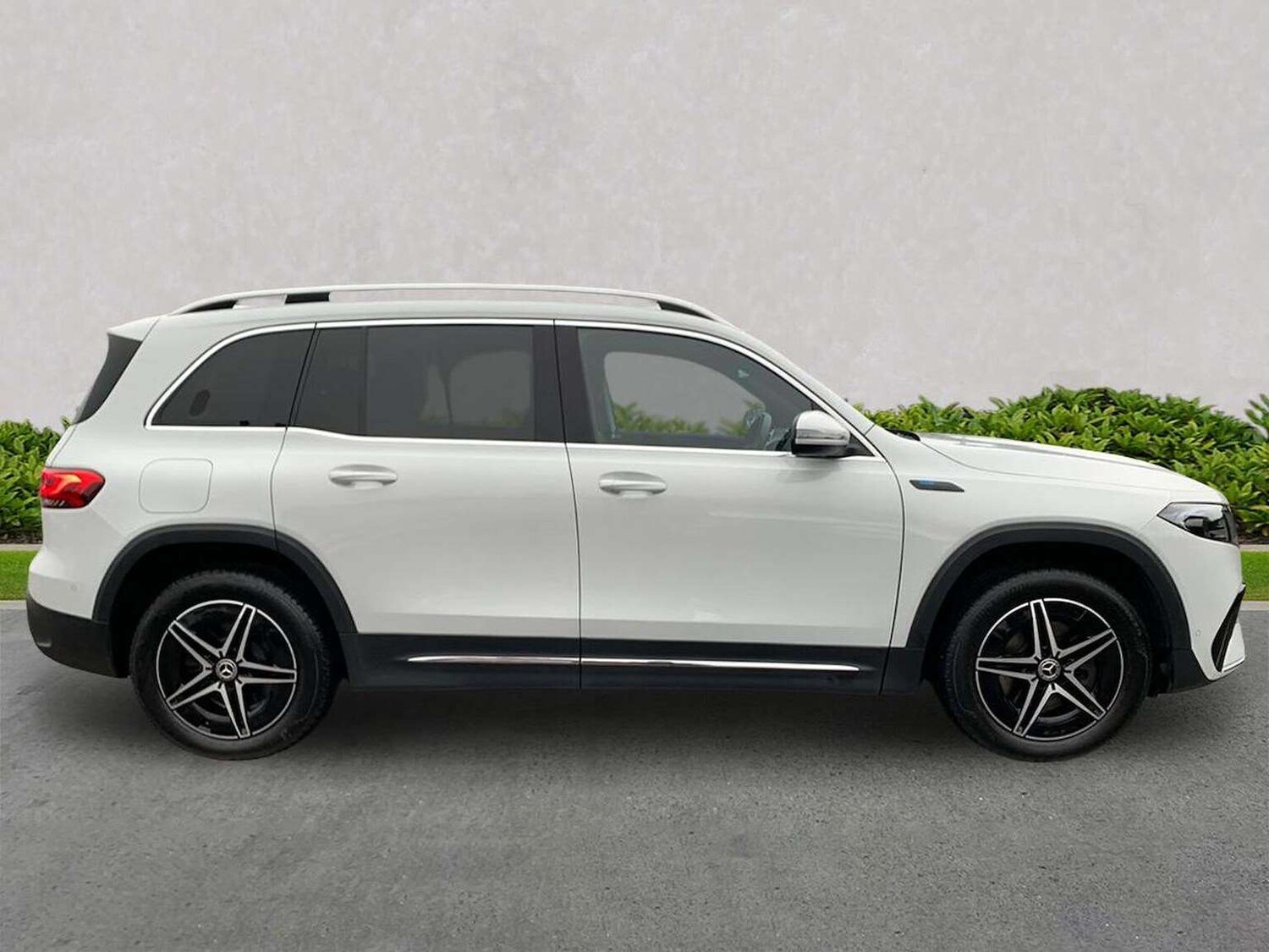 Used Mercedes-Benz EQB 2022 for sale - 77963804: Photo 3