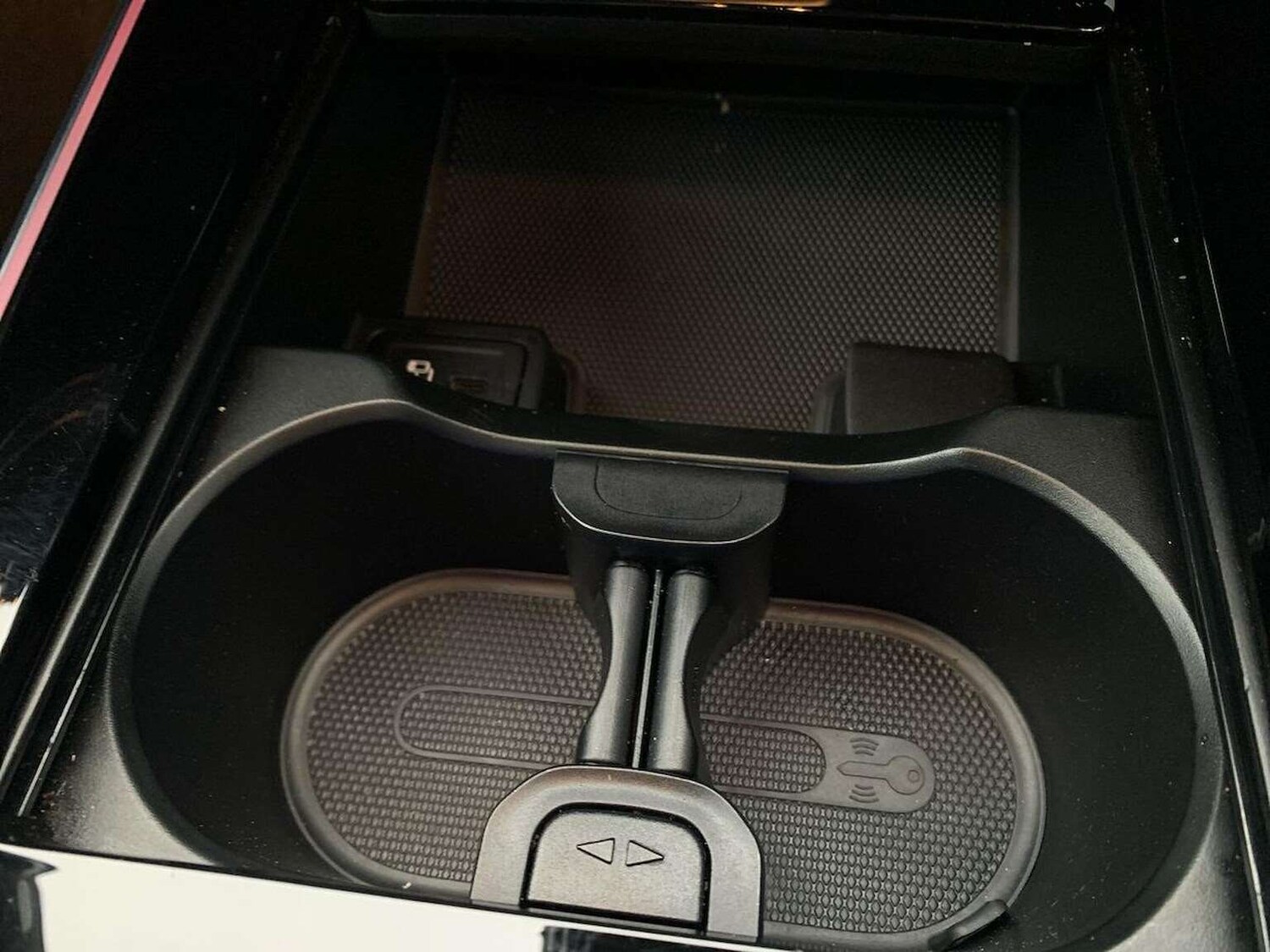 Used Mercedes-Benz EQB 2022 for sale - 77963804: Photo 32