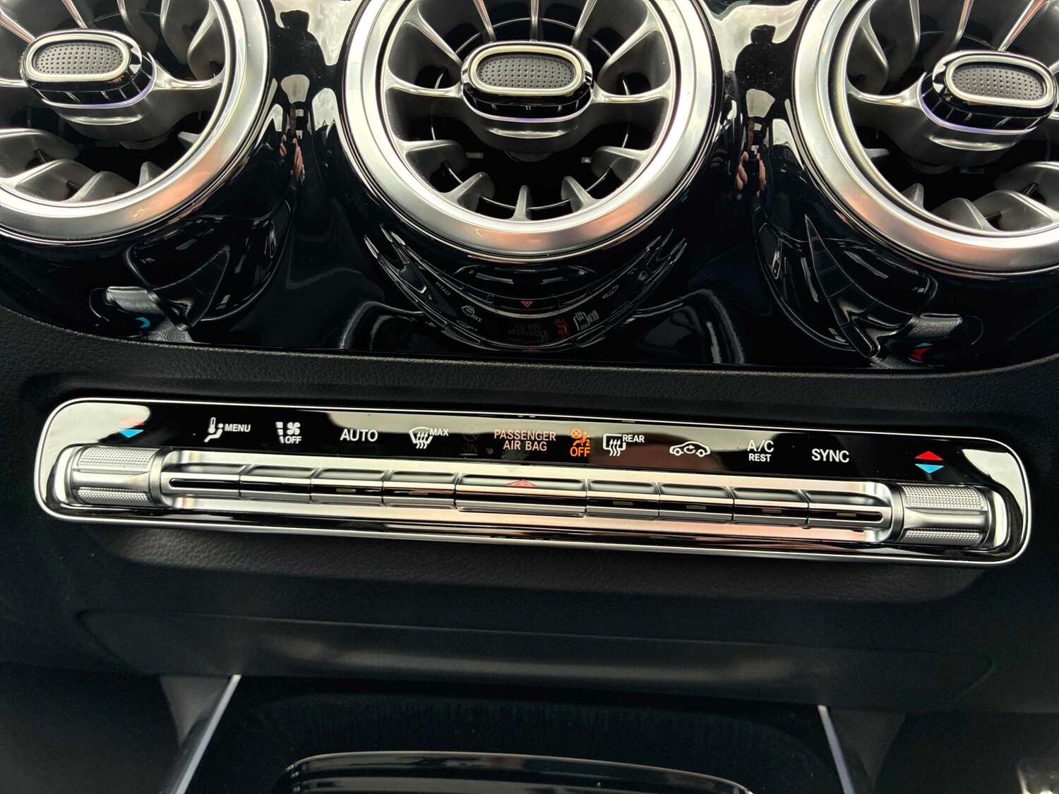 Used Mercedes-Benz GLA 2025 for sale - 78196060: Photo 38