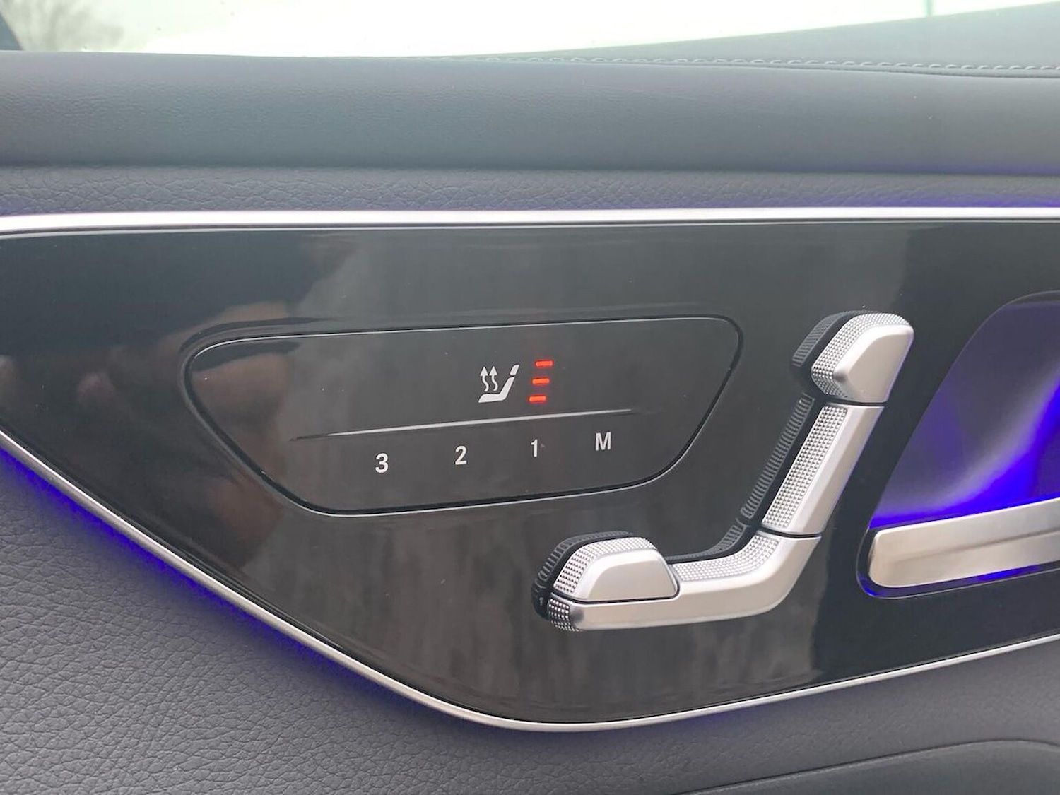 Used Mercedes-Benz GLC 2024 for sale - 76905063: Photo 30