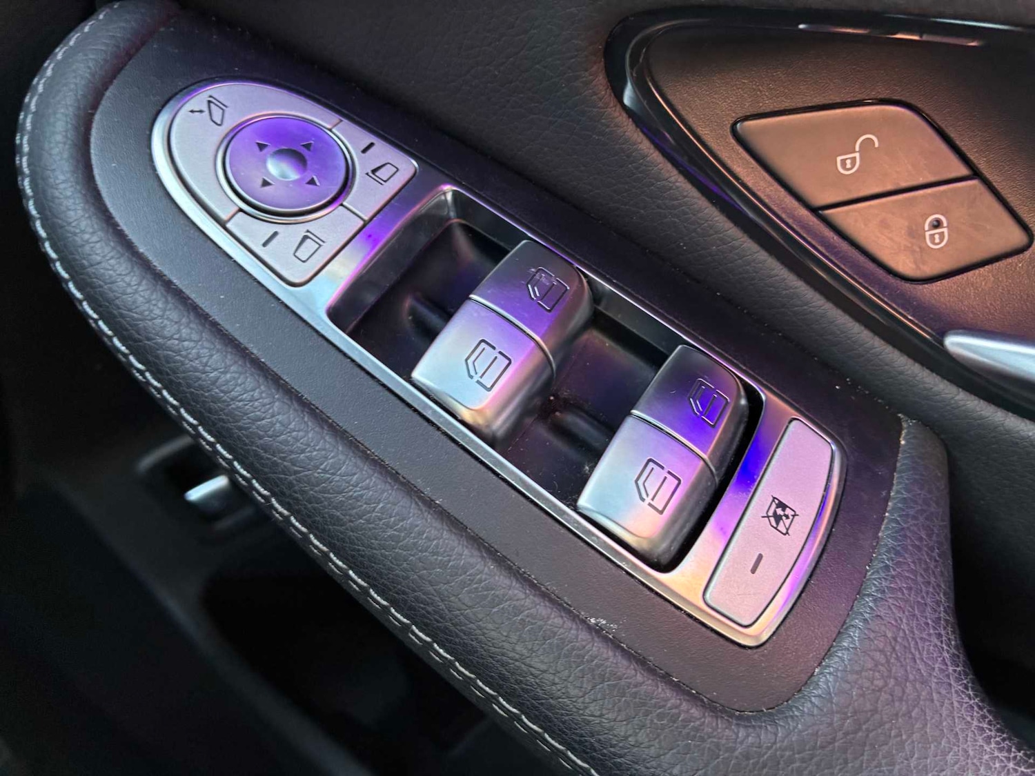 Used Mercedes-Benz GLC 2022 for sale - 78139529: Photo 21