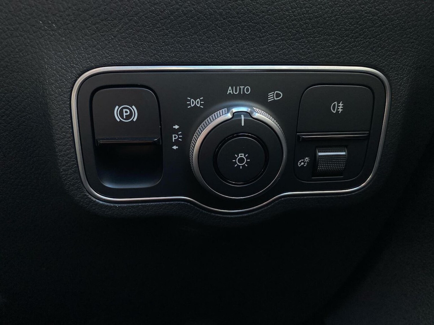 Used Mercedes-Benz GLA 2025 for sale - 77012358: Photo 24