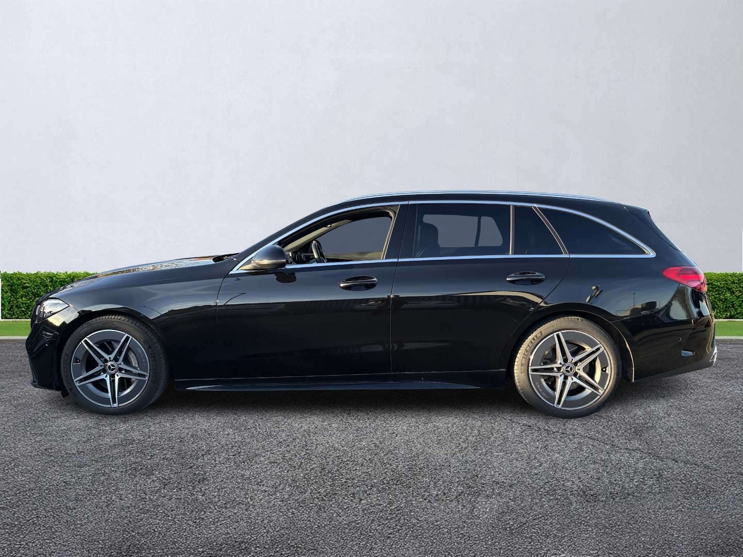 Used Mercedes-Benz C Class 2023 for sale - 78053519: Photo 4