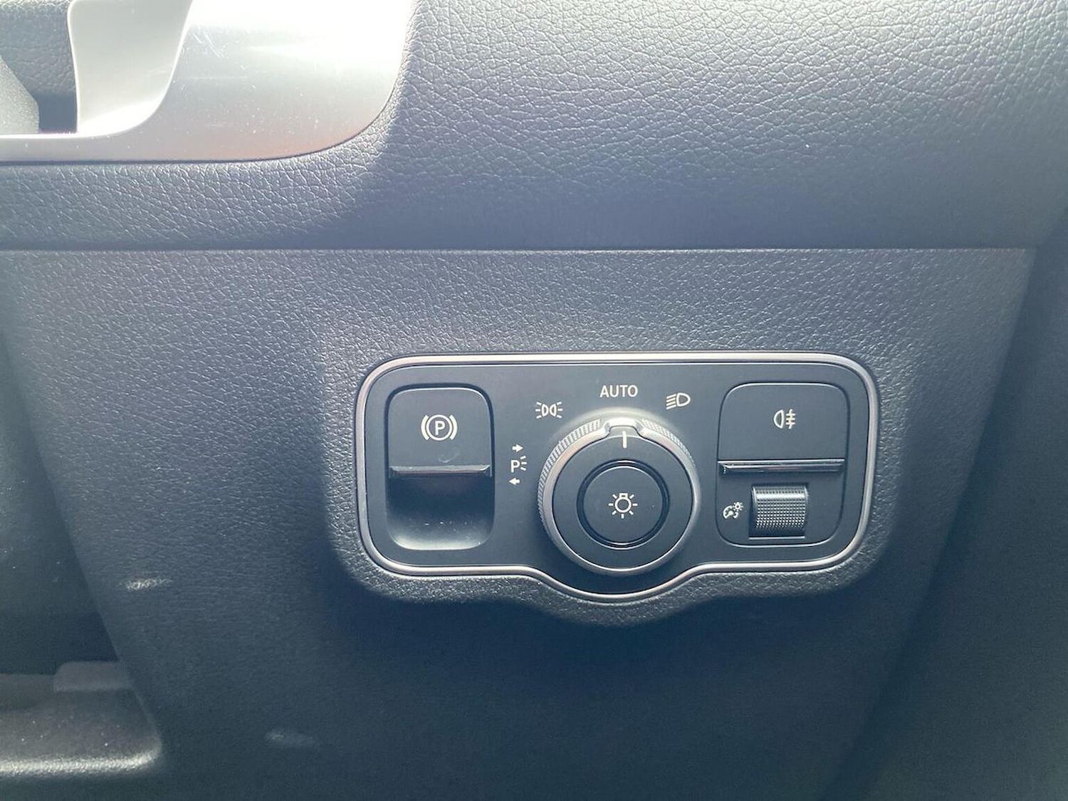 Used Mercedes-Benz EQB 2025 for sale - 76115491: Photo 22