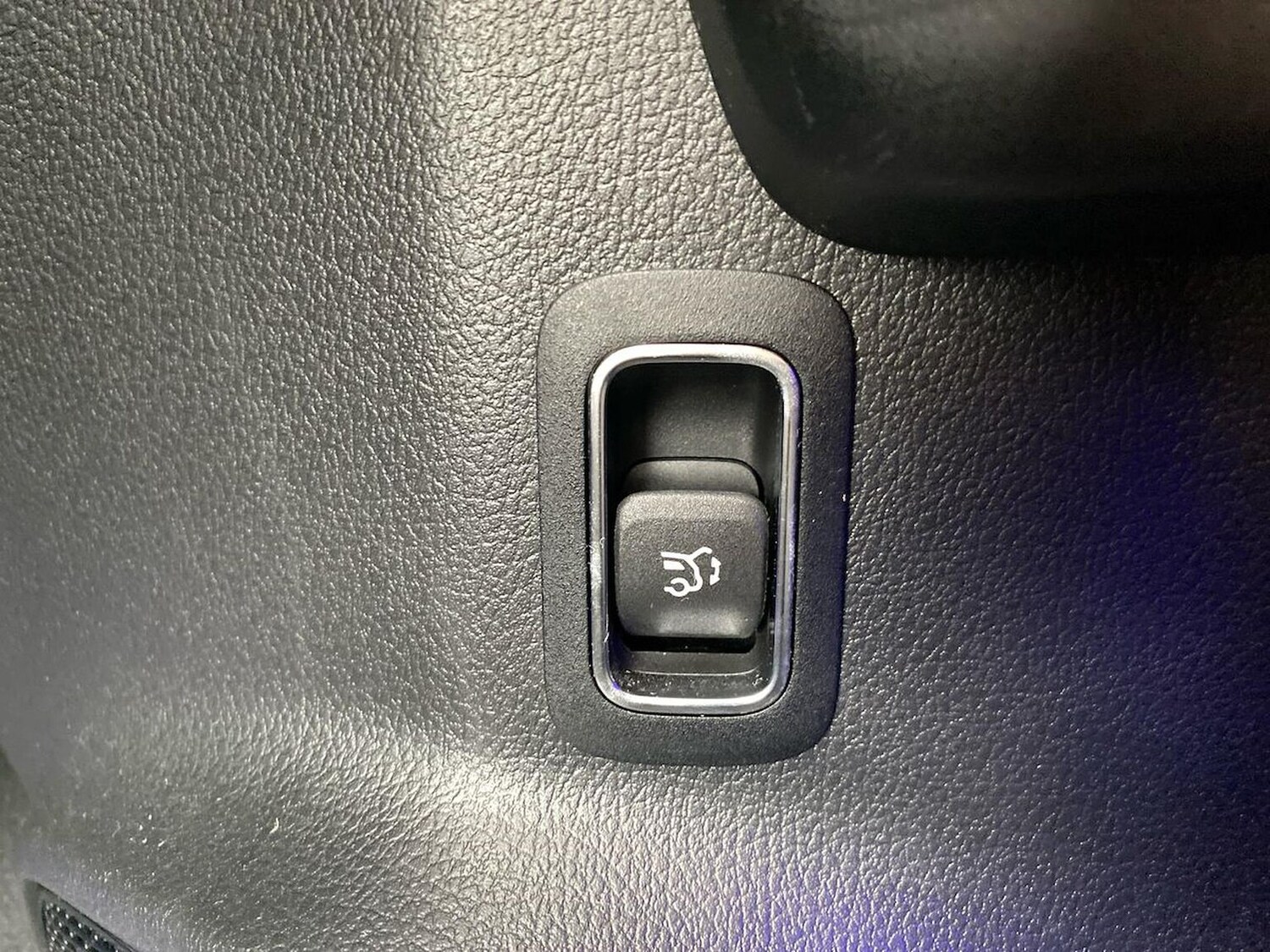 Used Mercedes-Benz EQB 2025 for sale - 76115491: Photo 40