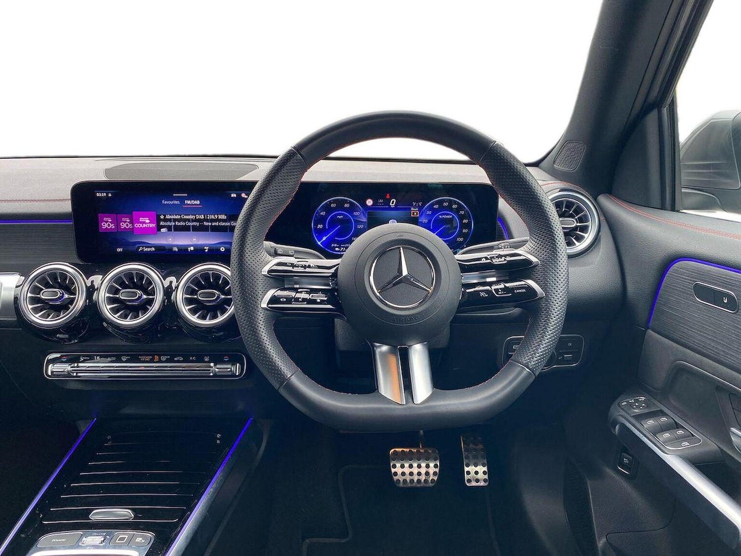 Used Mercedes-Benz EQB 2025 for sale - 76115491: Photo 9